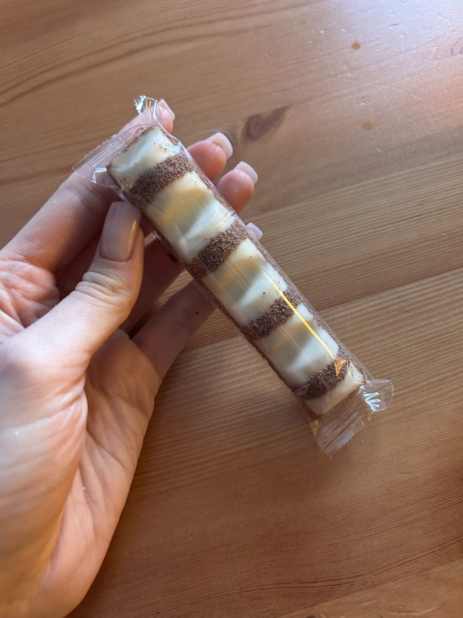 батончик с шоколадом