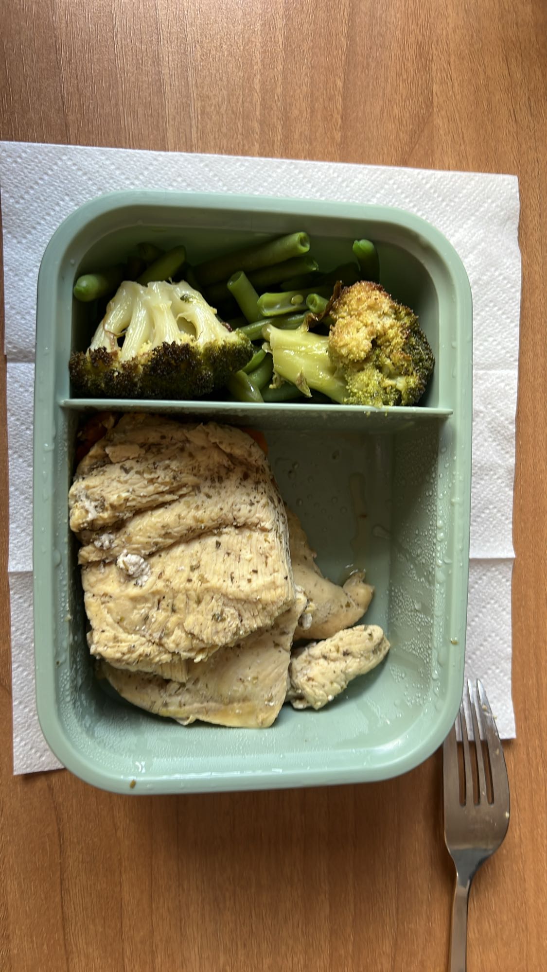 Tavuk ve Sebze Kutusu