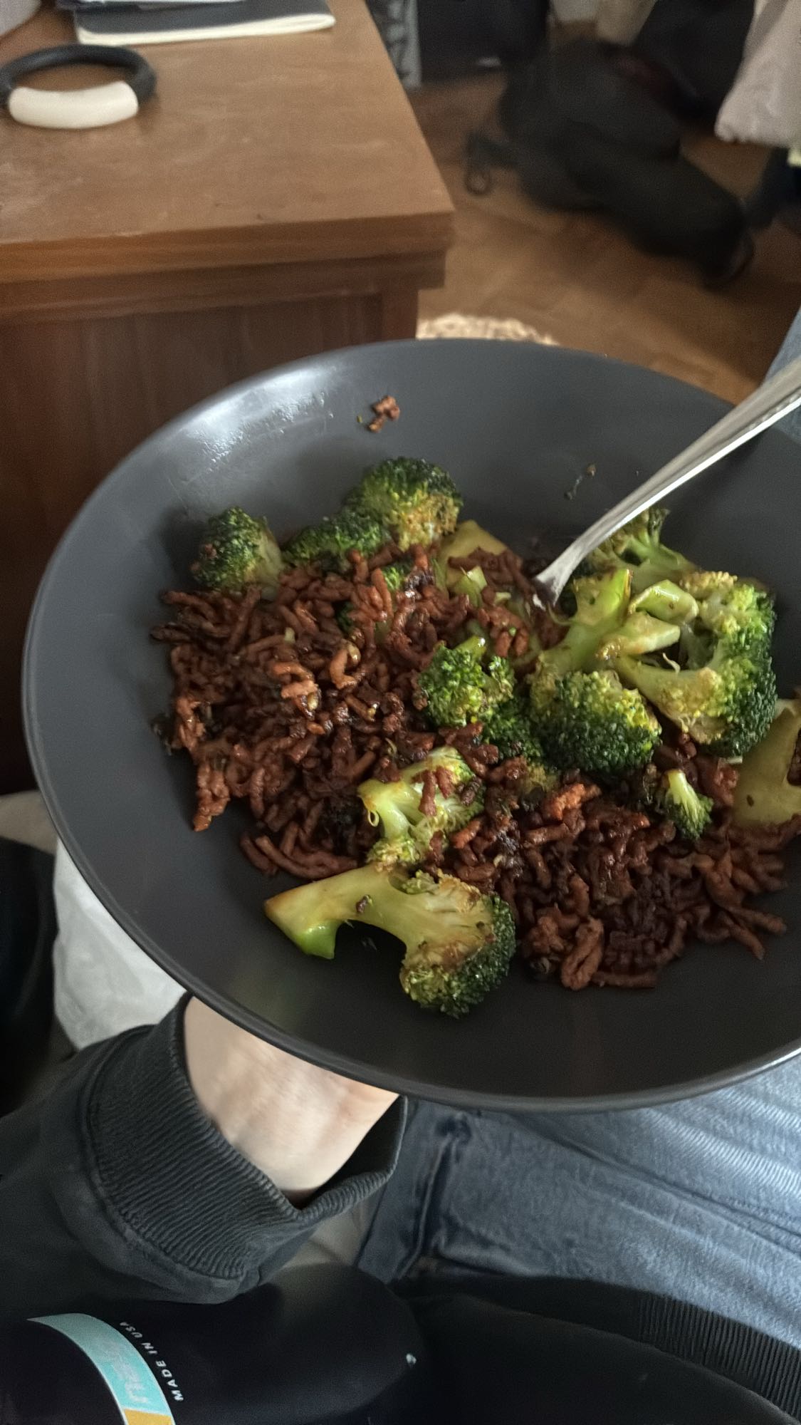 Broccoli en vegan gehakt bowl