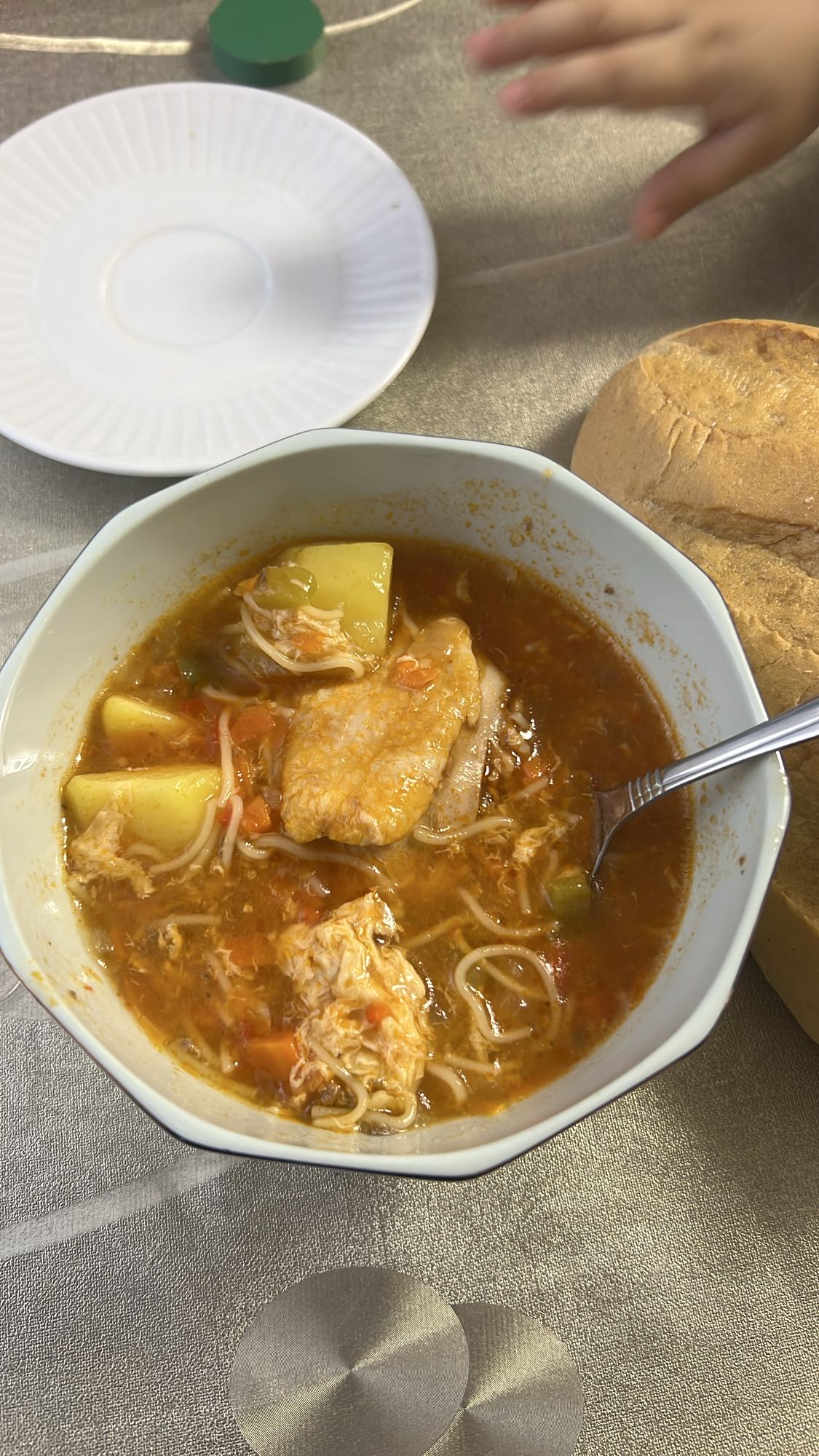 Supă de pui cu legume