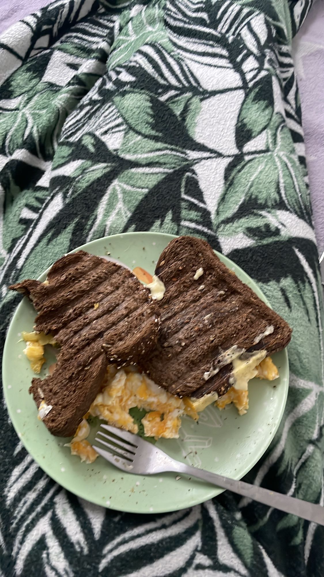 Kanapki z jajecznicą