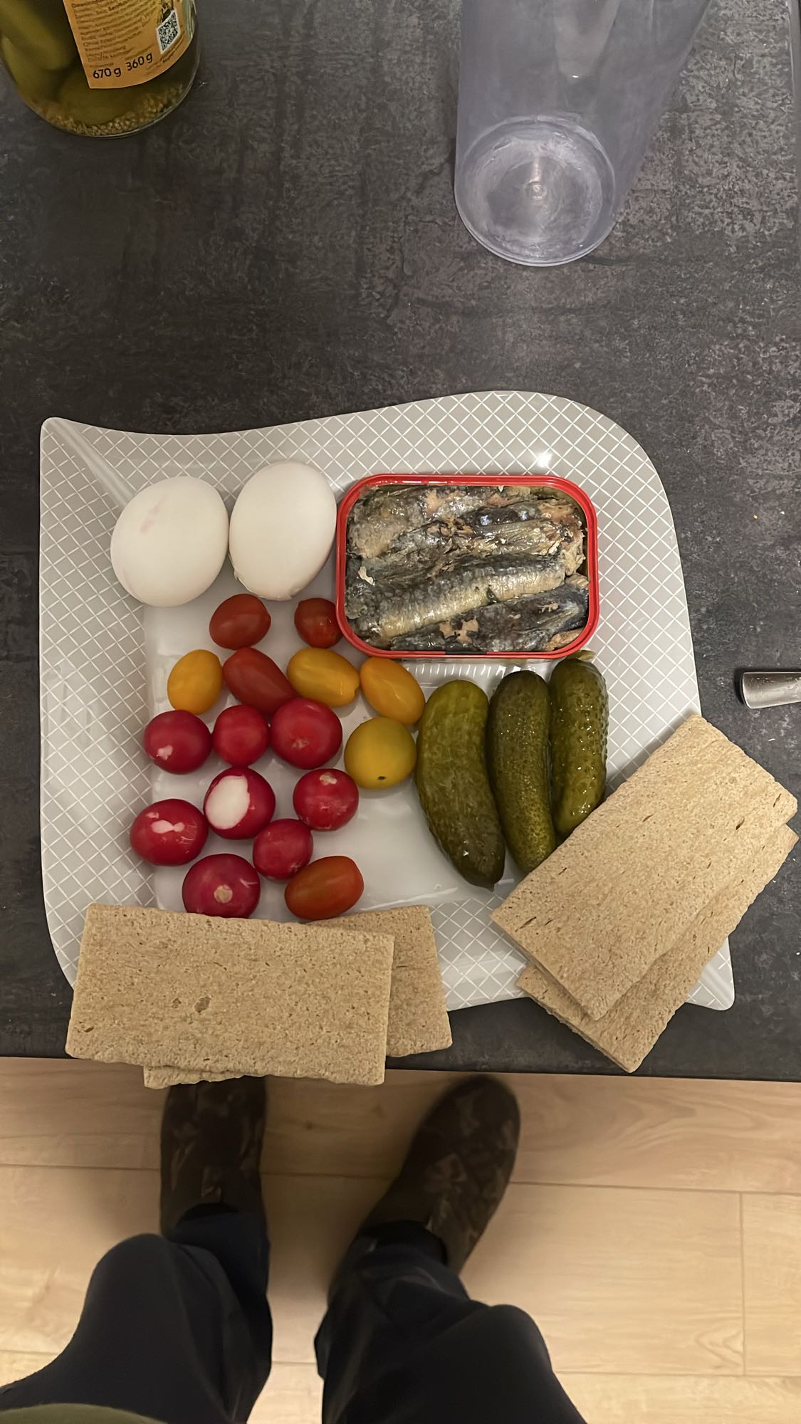 Assiette sardines œufs