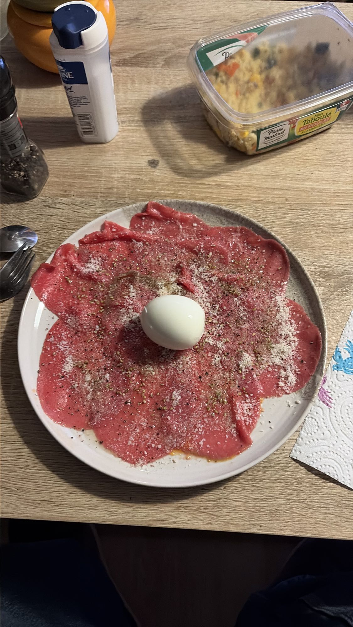 Carpaccio boeuf œuf dur