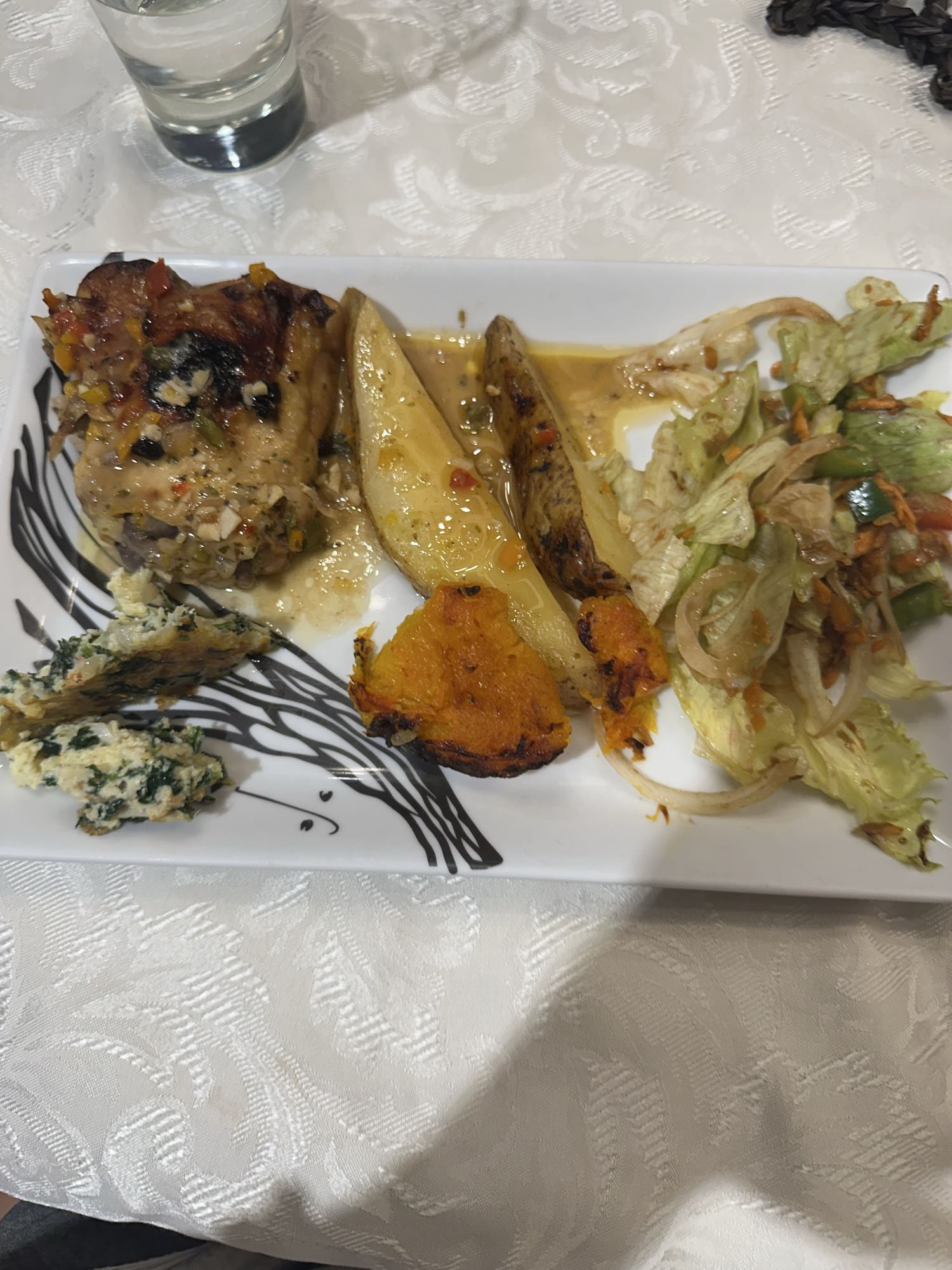 Pollo con verduras asadas