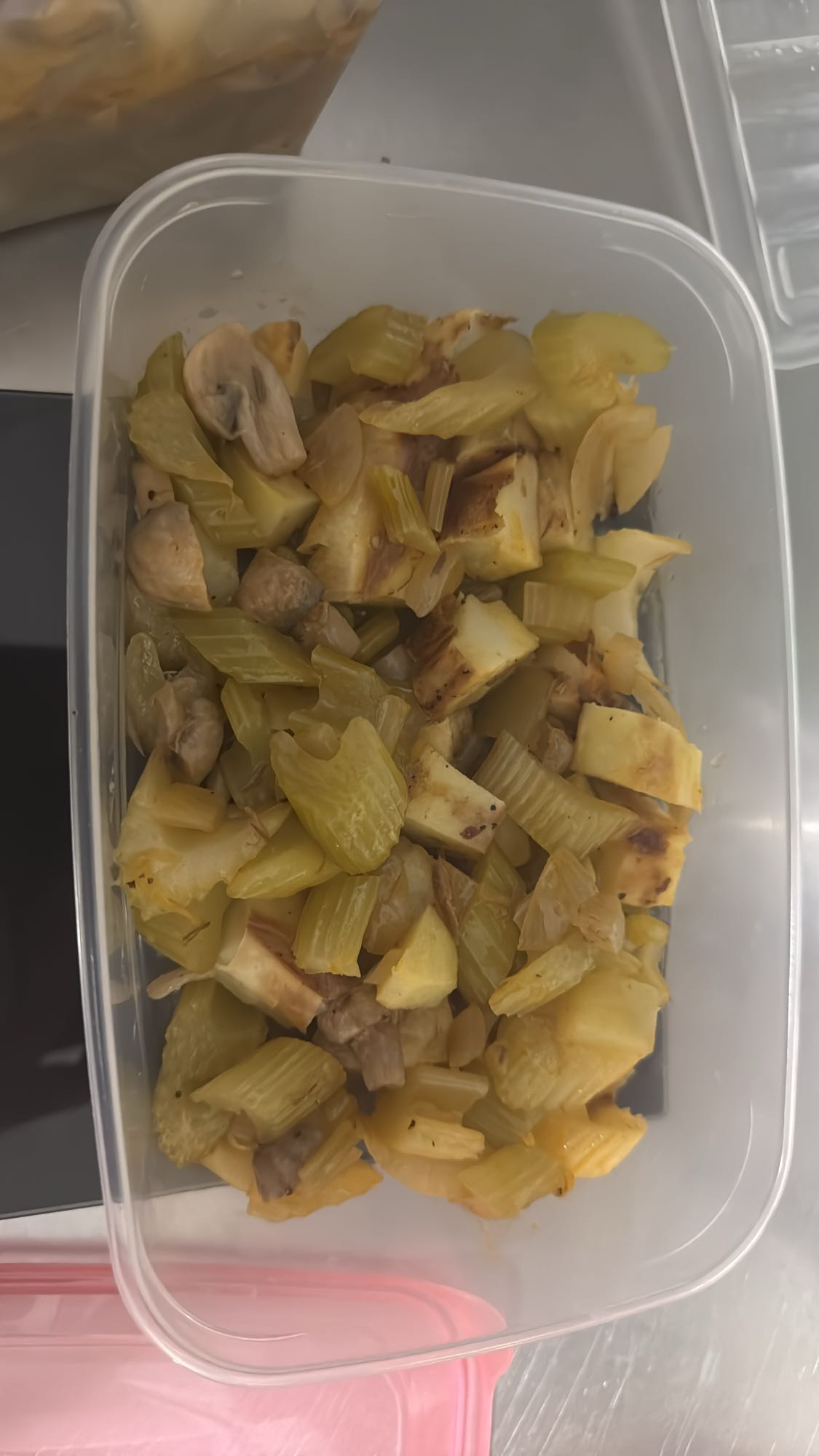 Rotfruktsgryta med selleri