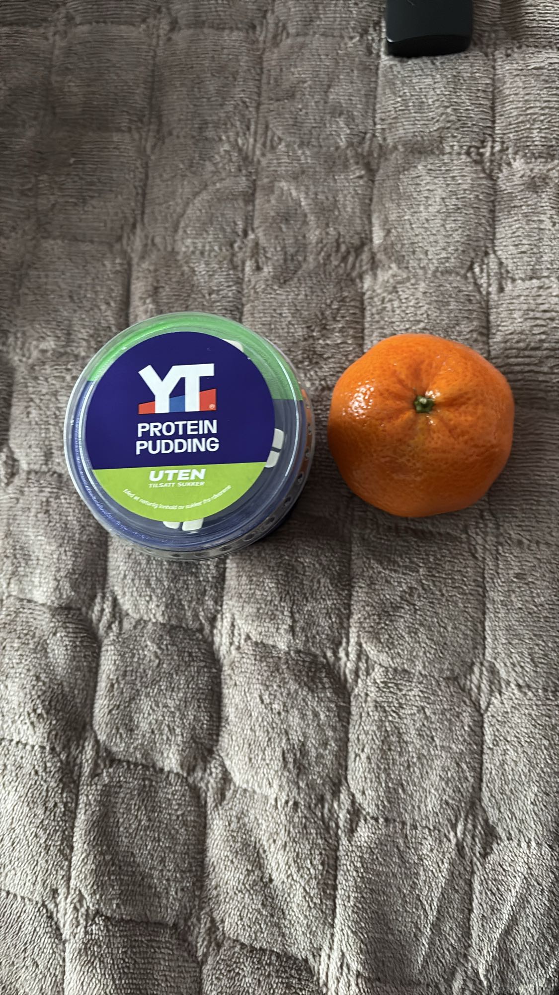 Proteinpudding og klementin