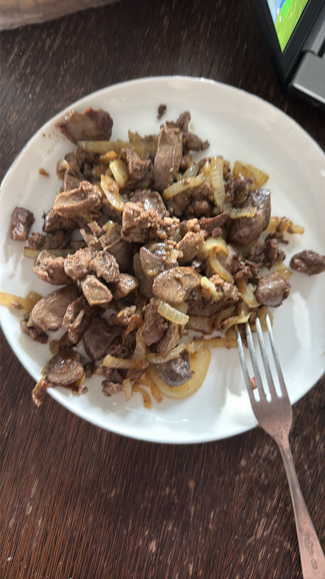 Wątróbka z cebulą