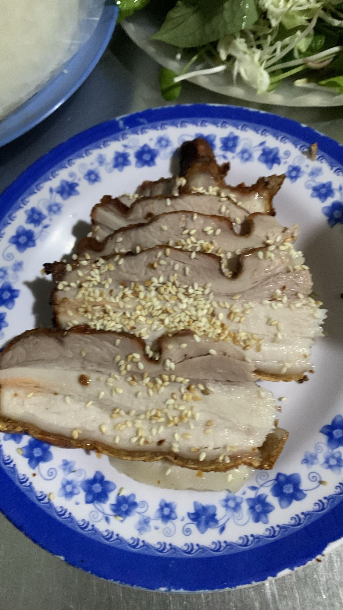 Roast pork with sesame