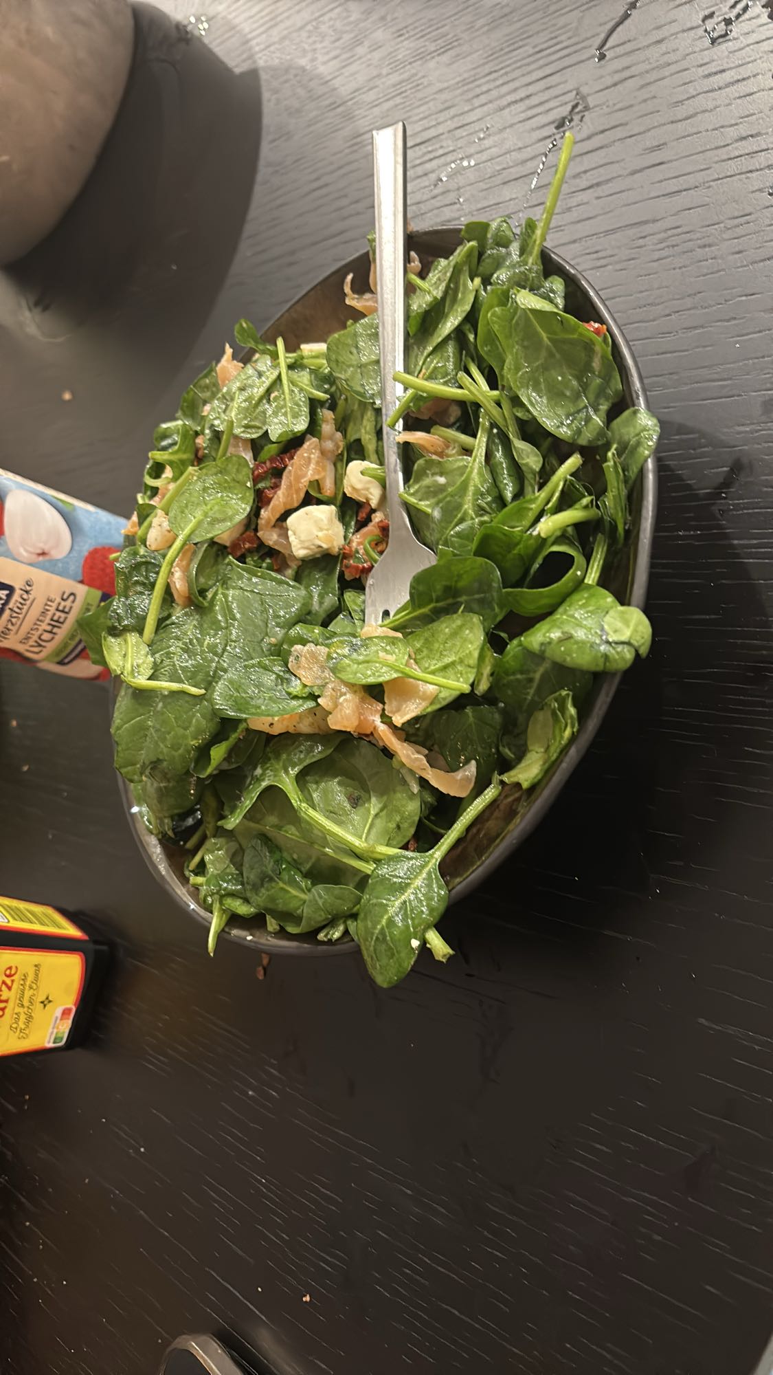 Salade épinards saumon