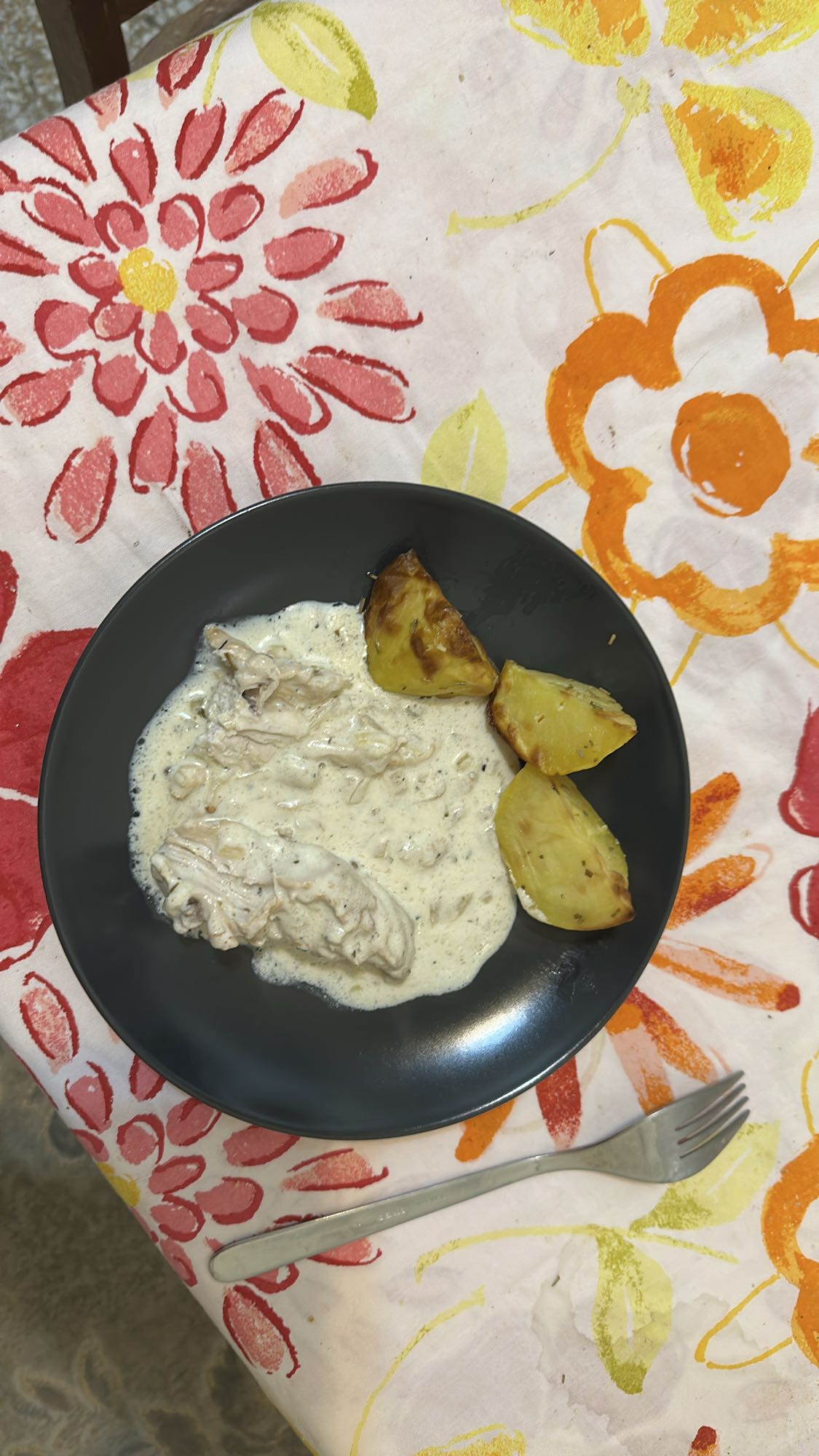 Creamy chicken & potatoes