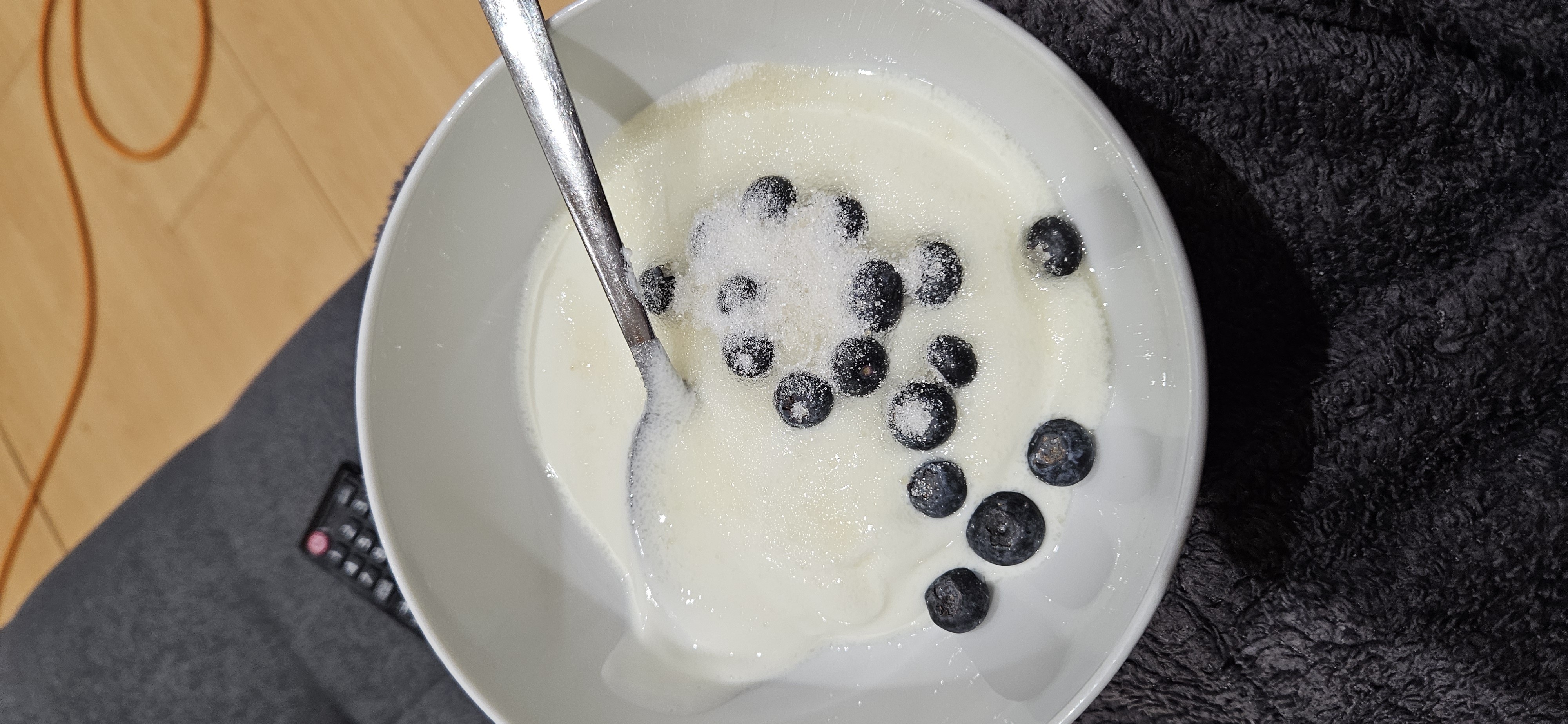 Yogurt with blueberries