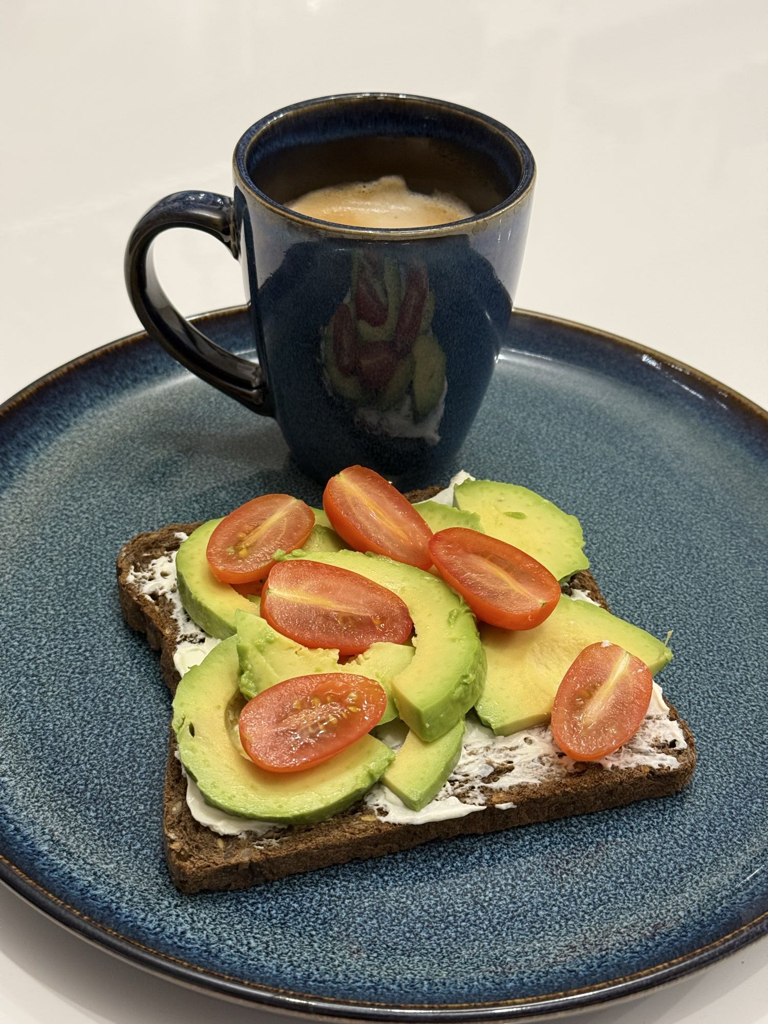 Tartine avocat tomate