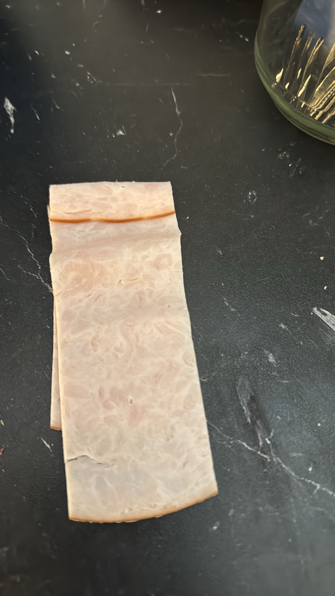 Skivad kalkonpålägg