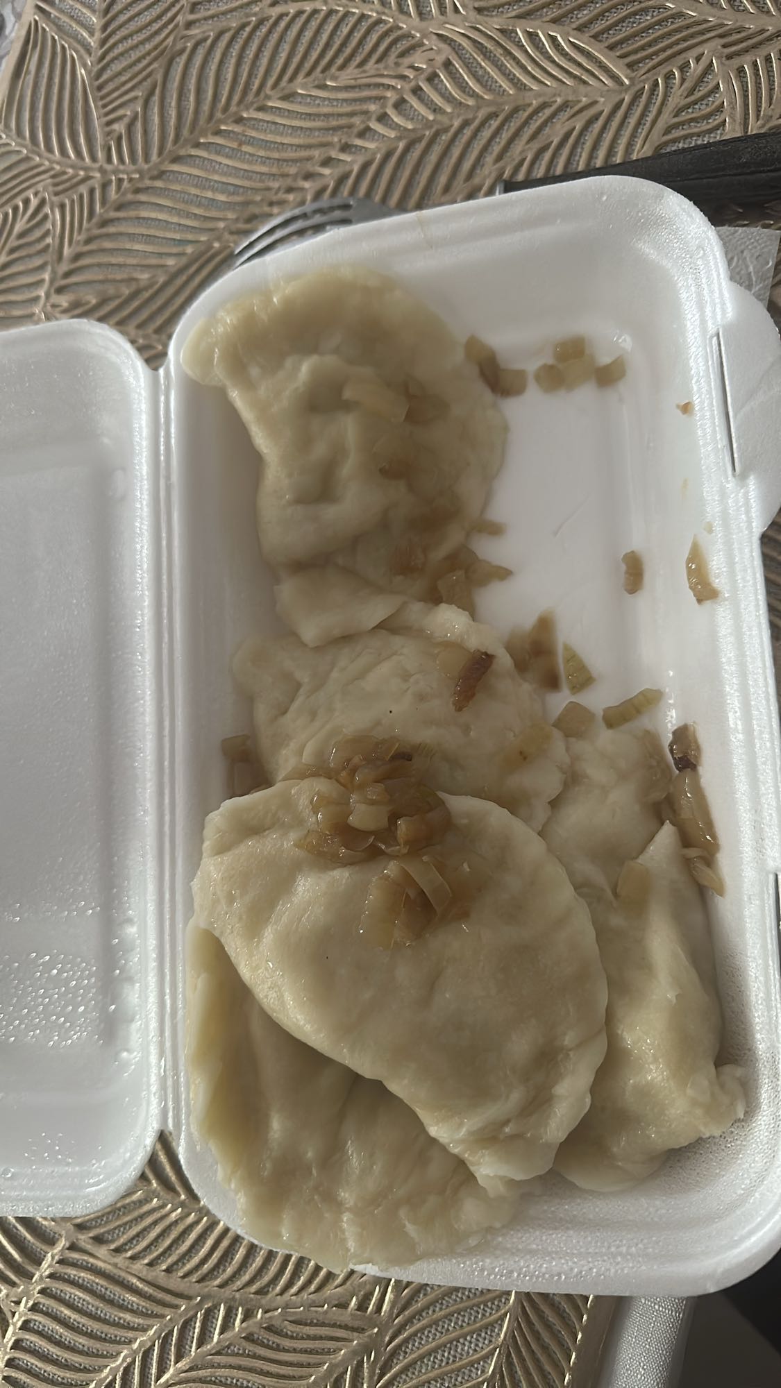 Pierogi ruskie z cebulą