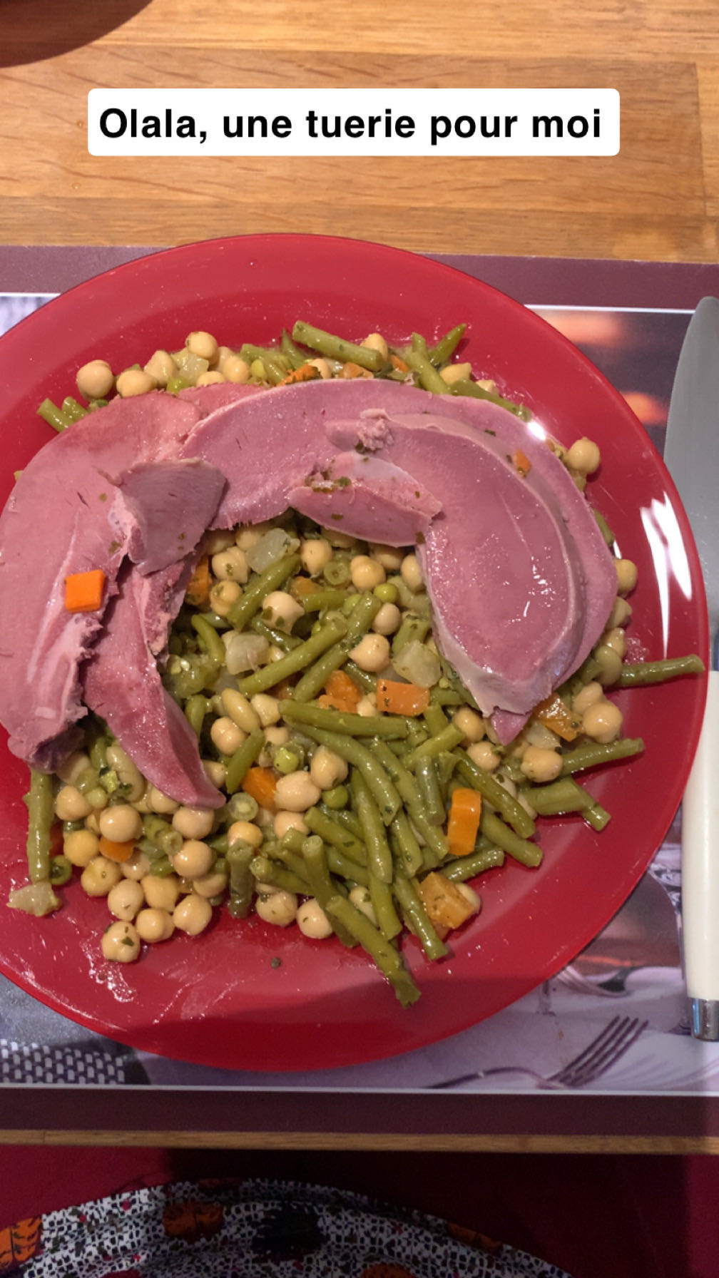 Langue de porc macédoine de légumes