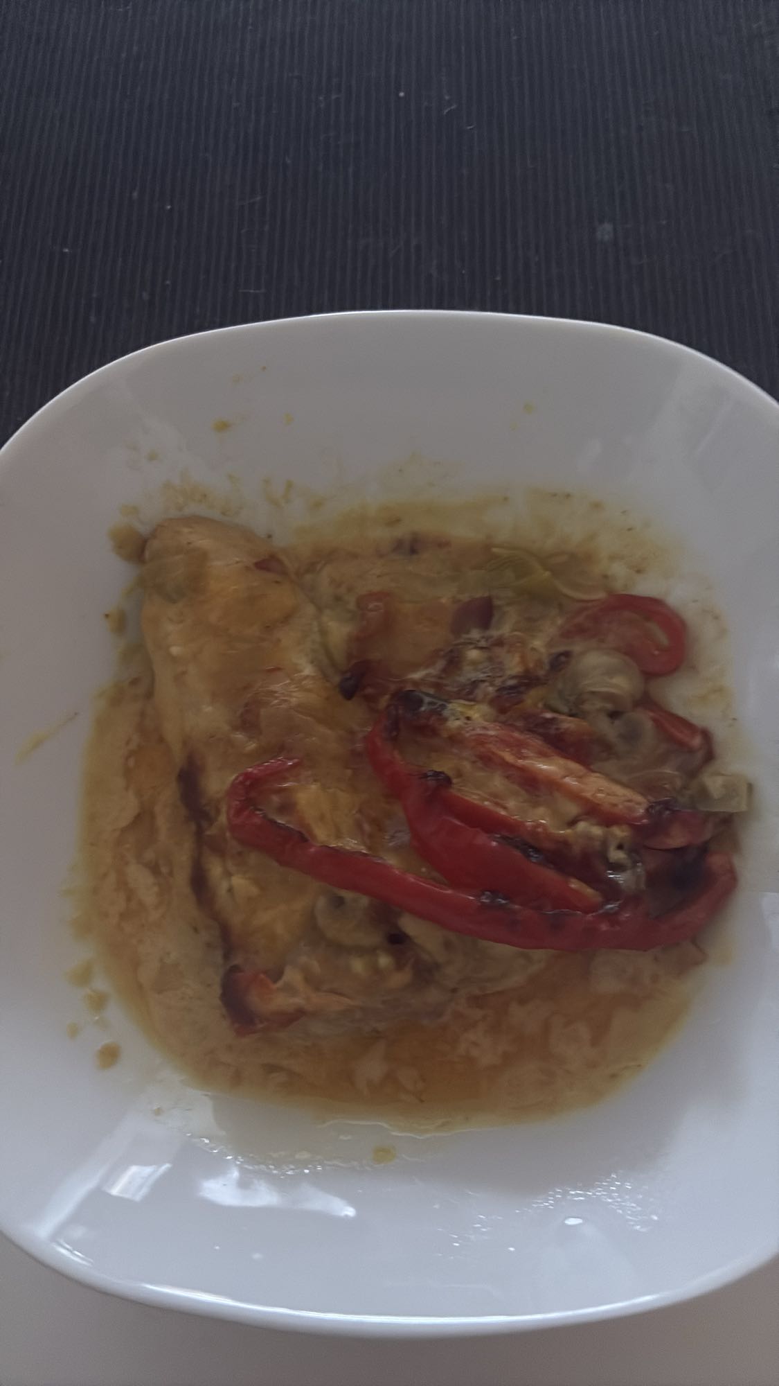 Kyckling med paprika och ost