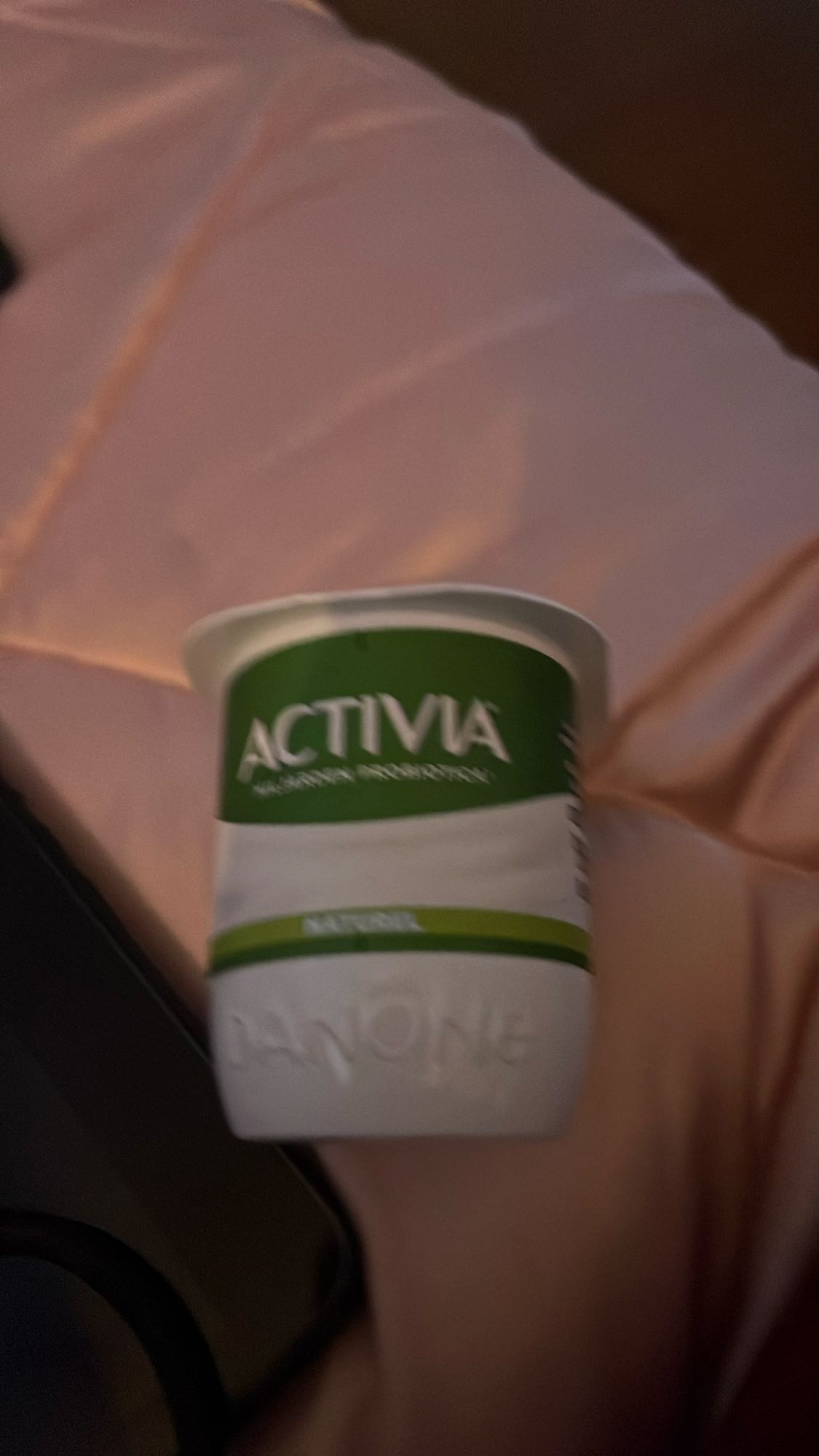 Activia naturel yoghurt