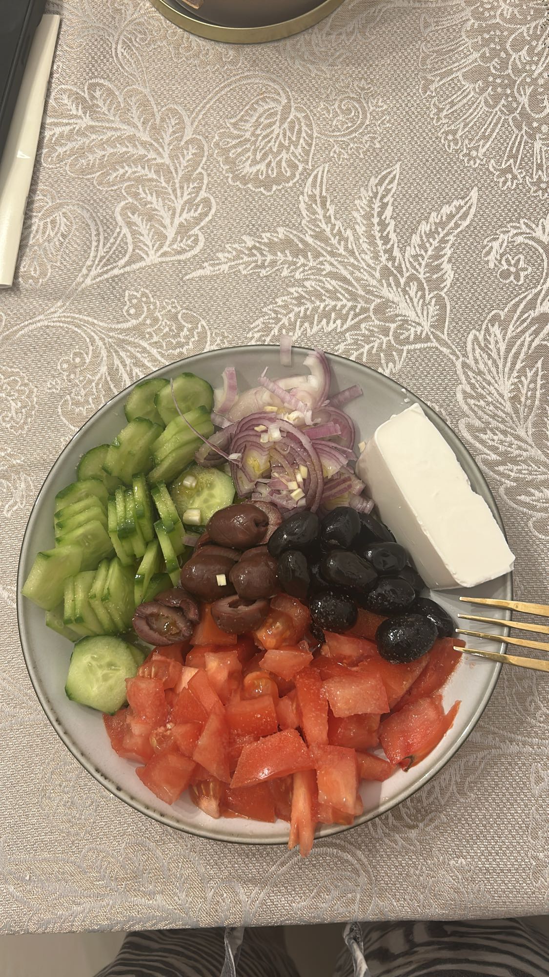 Salată grecească simplă