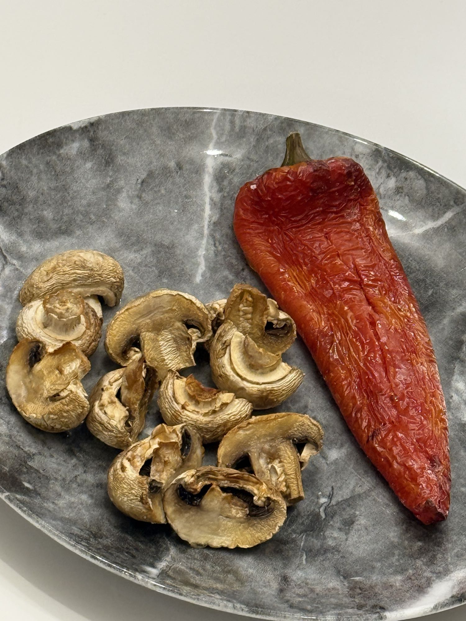 Champignons et poivron rôti
