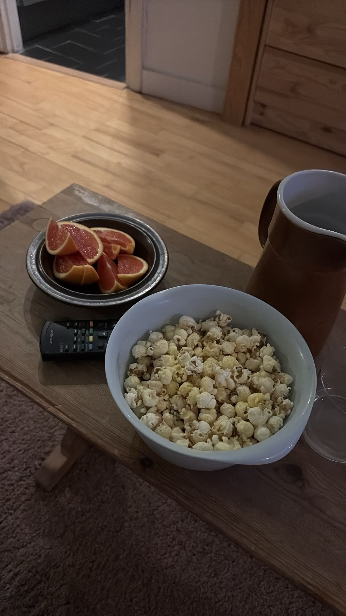 Popcorn och grapefrukt