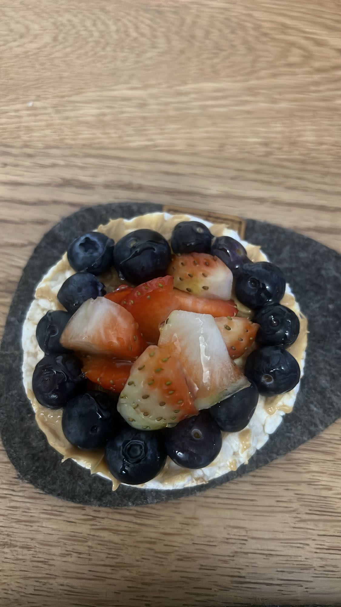 Rice cake fruit snack