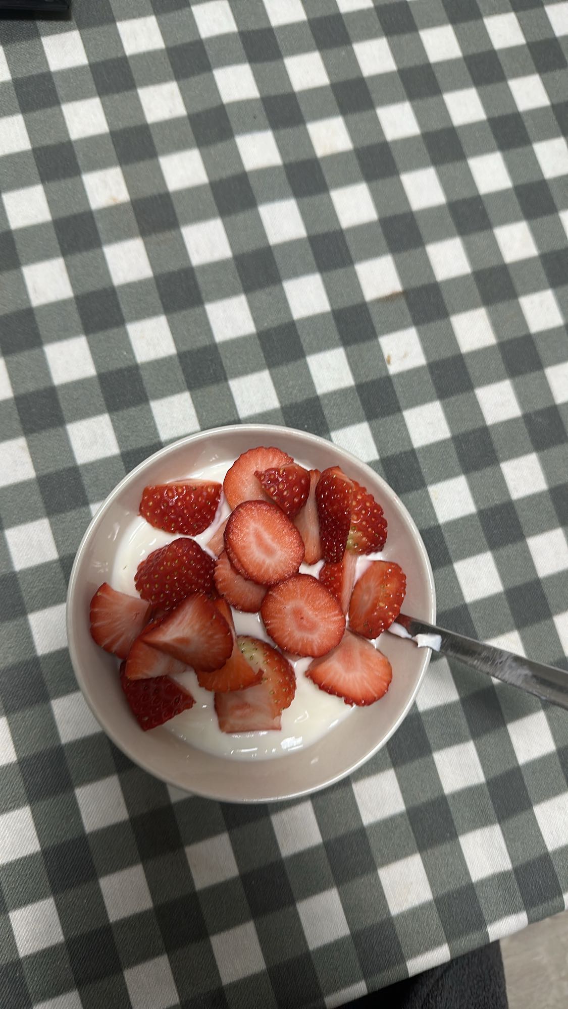 yogur con fresas