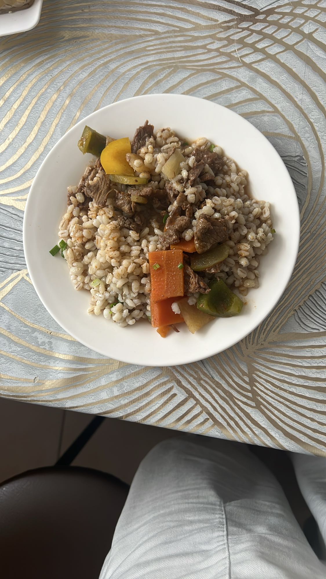 перловка с говядиной и овощами