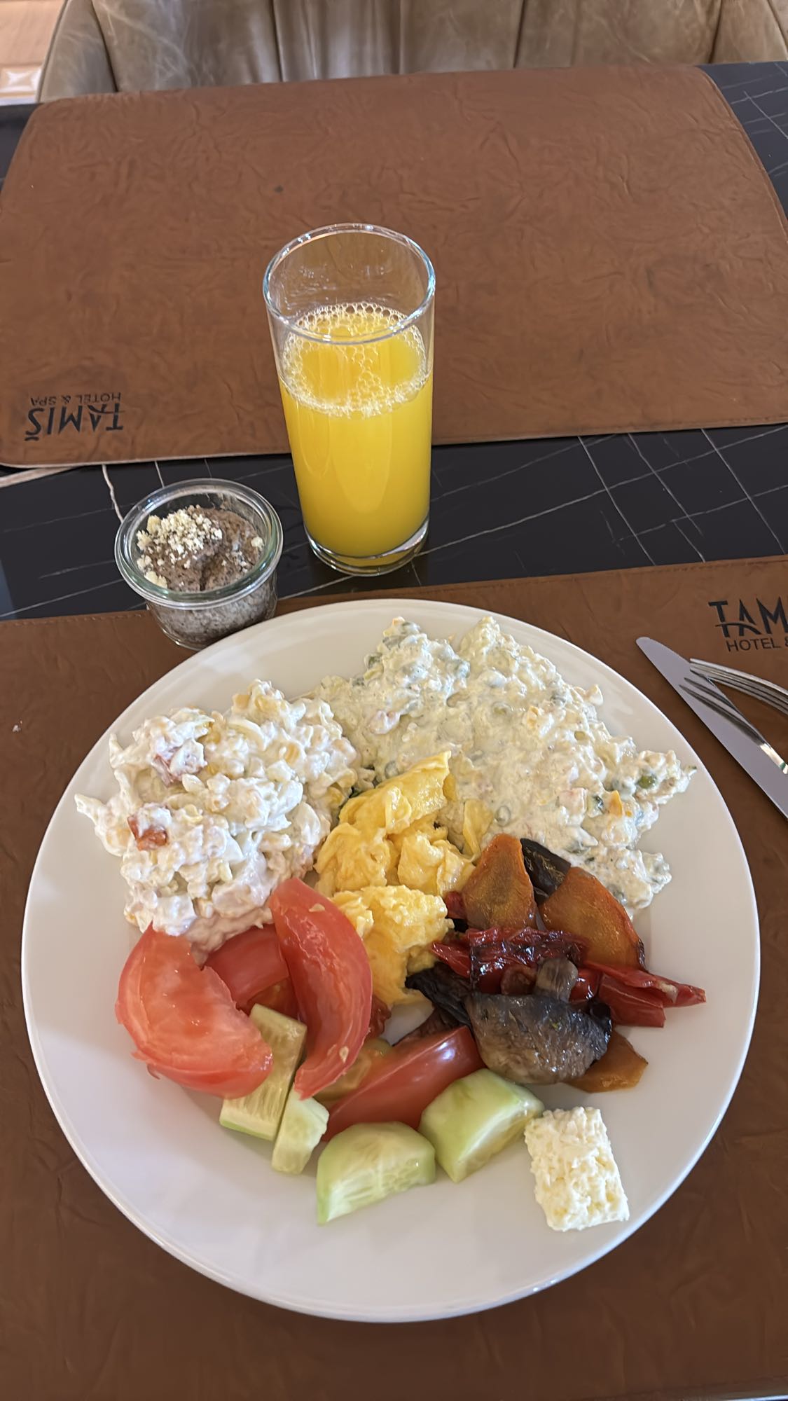 Mixed Breakfast Plate