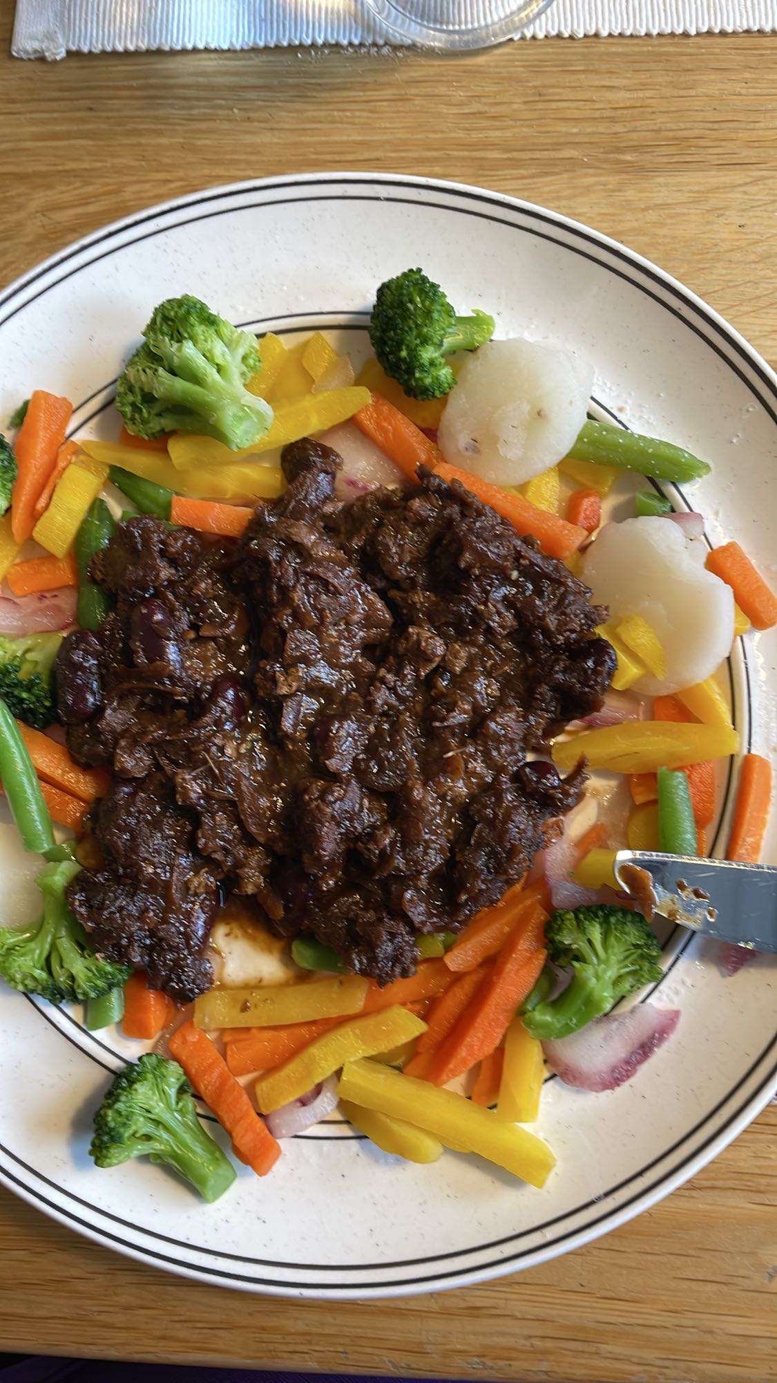 Köttgryta med grönsaker