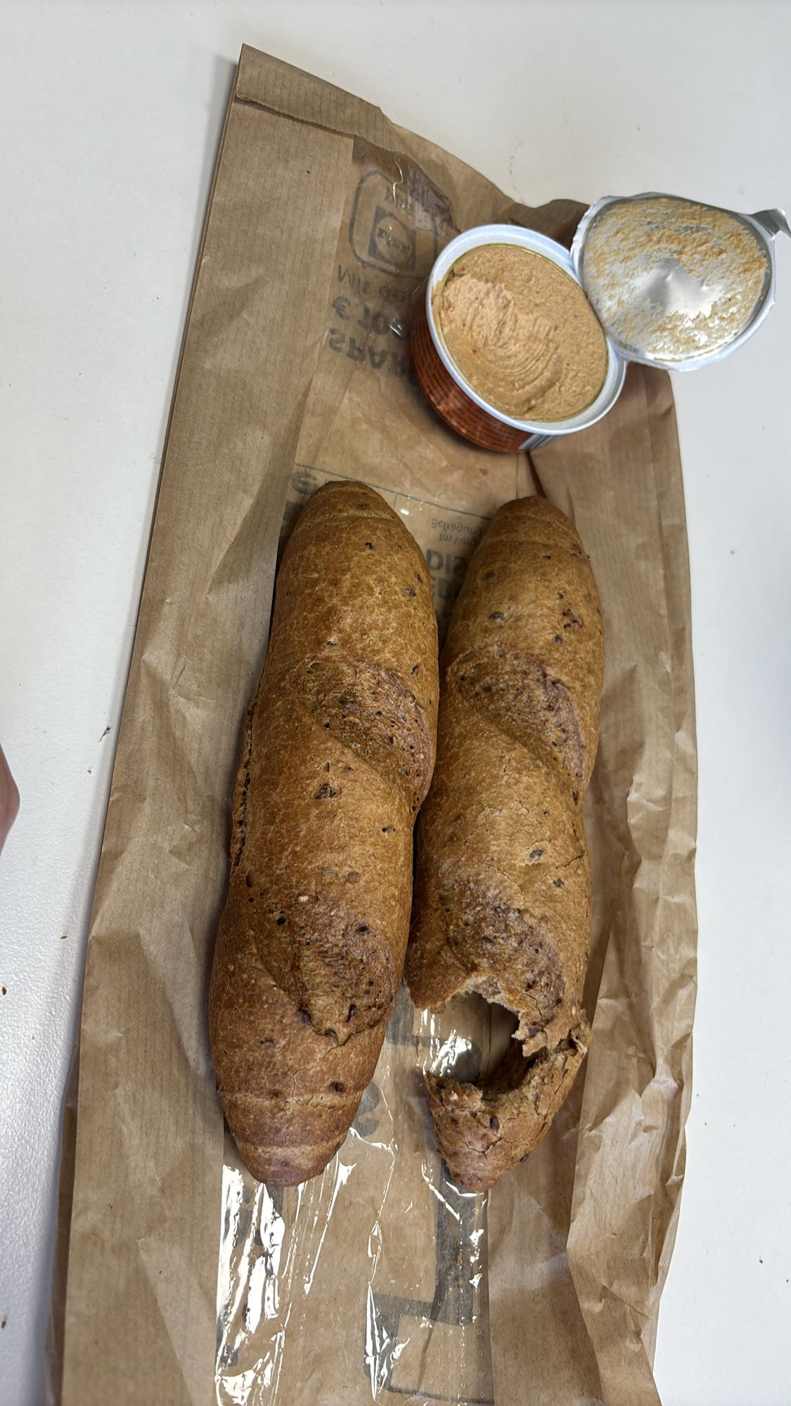 Volkoren stokbrood met paté