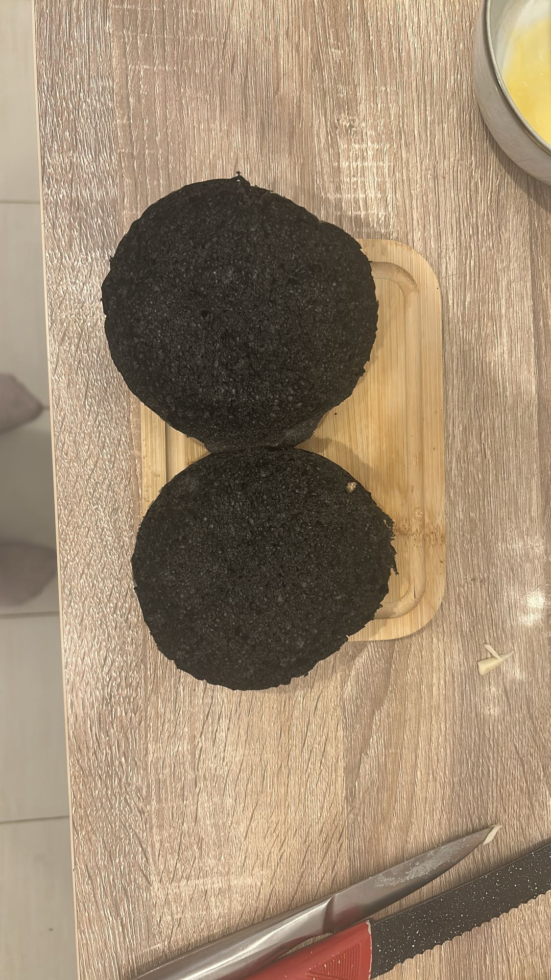 Chiflă burger arsă