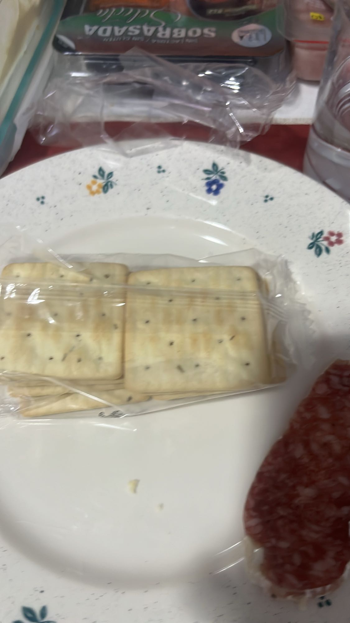 Galletas con salami