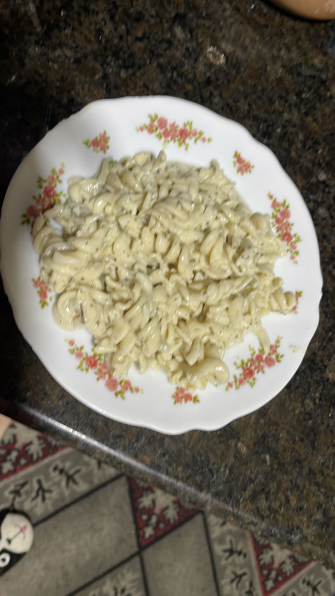 Creamy pasta plate