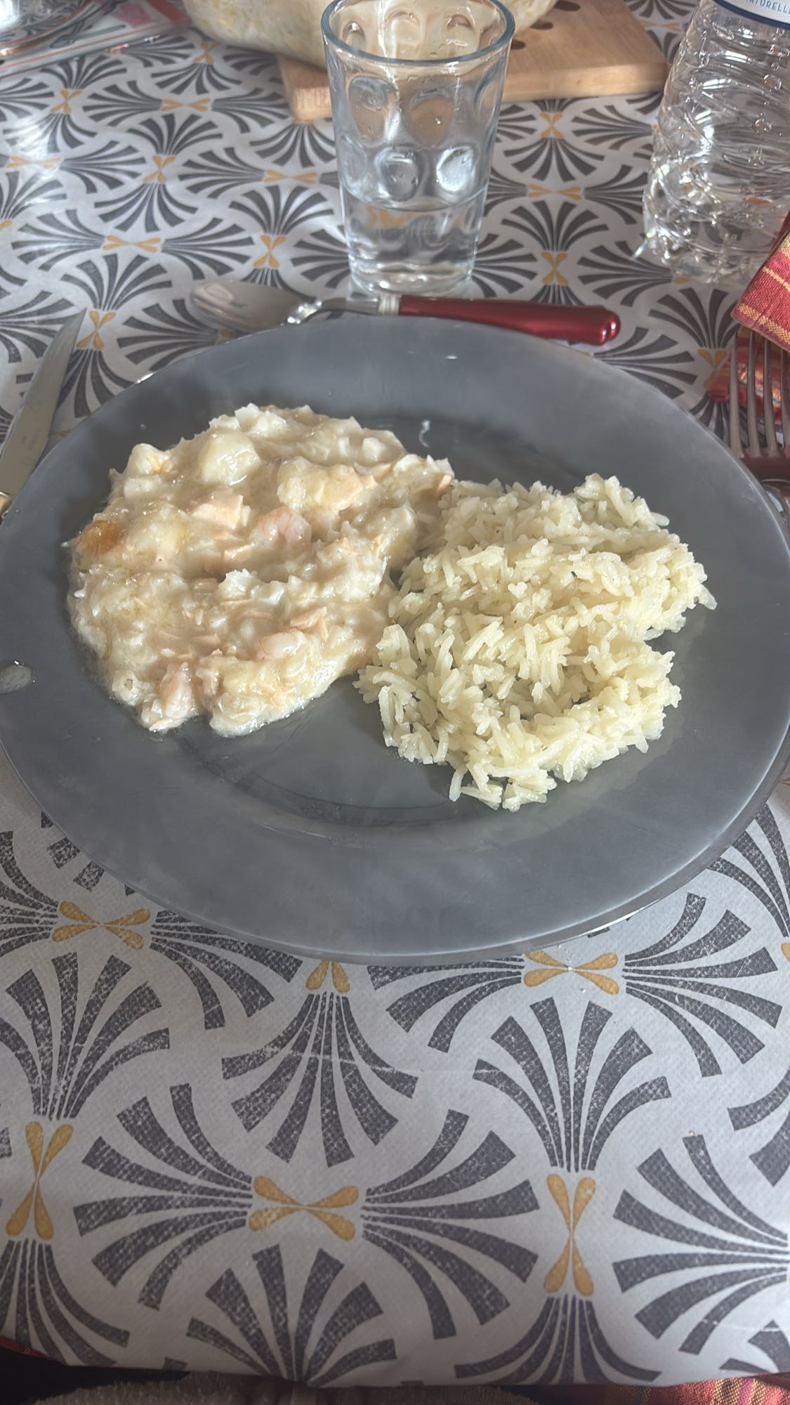 Riz et poisson crémeux