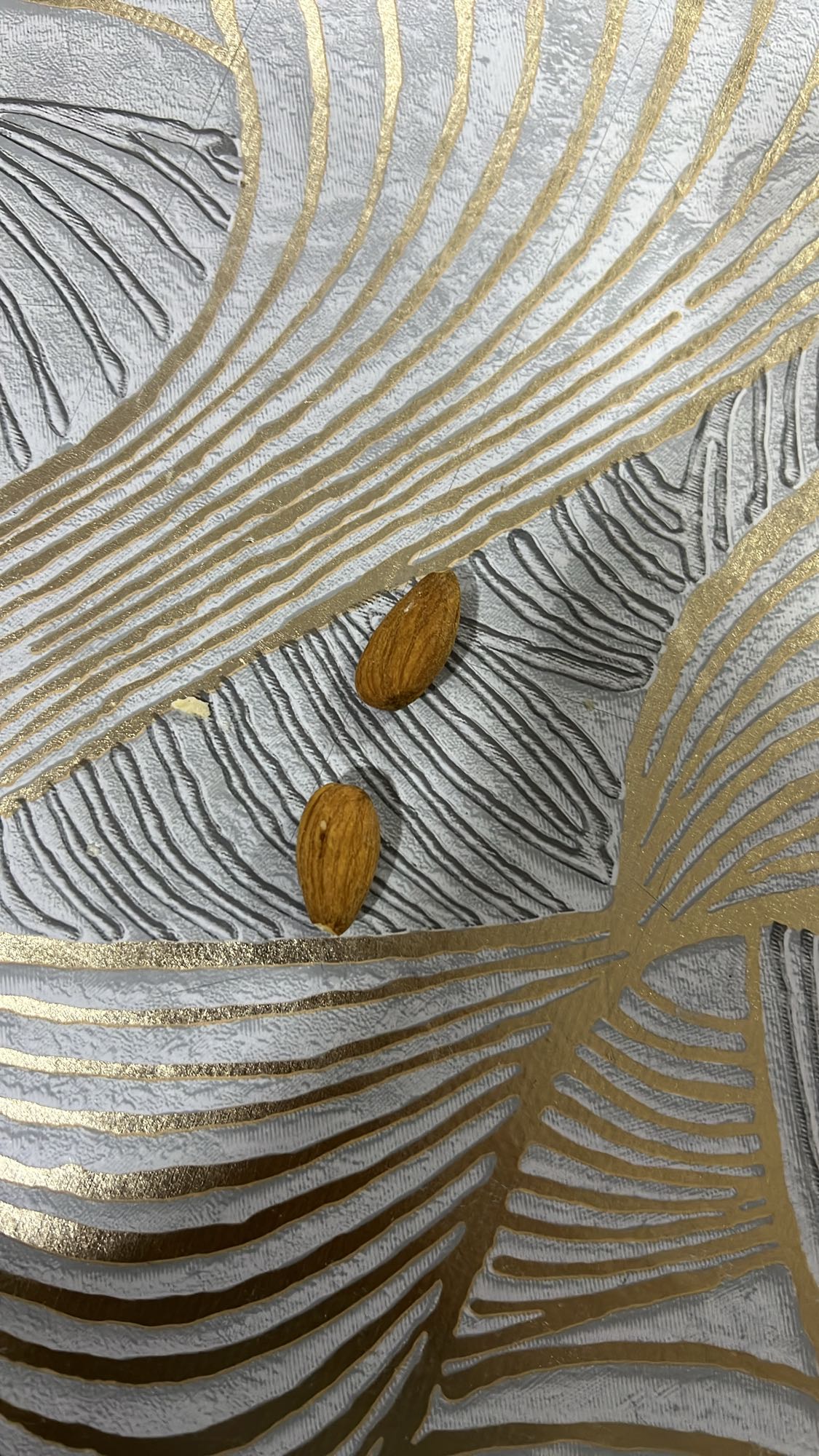 два миндаля