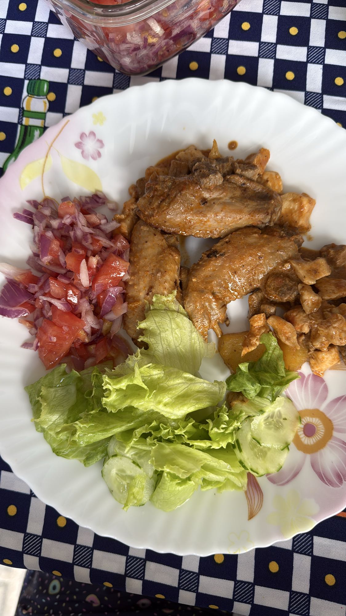 Frango com salada