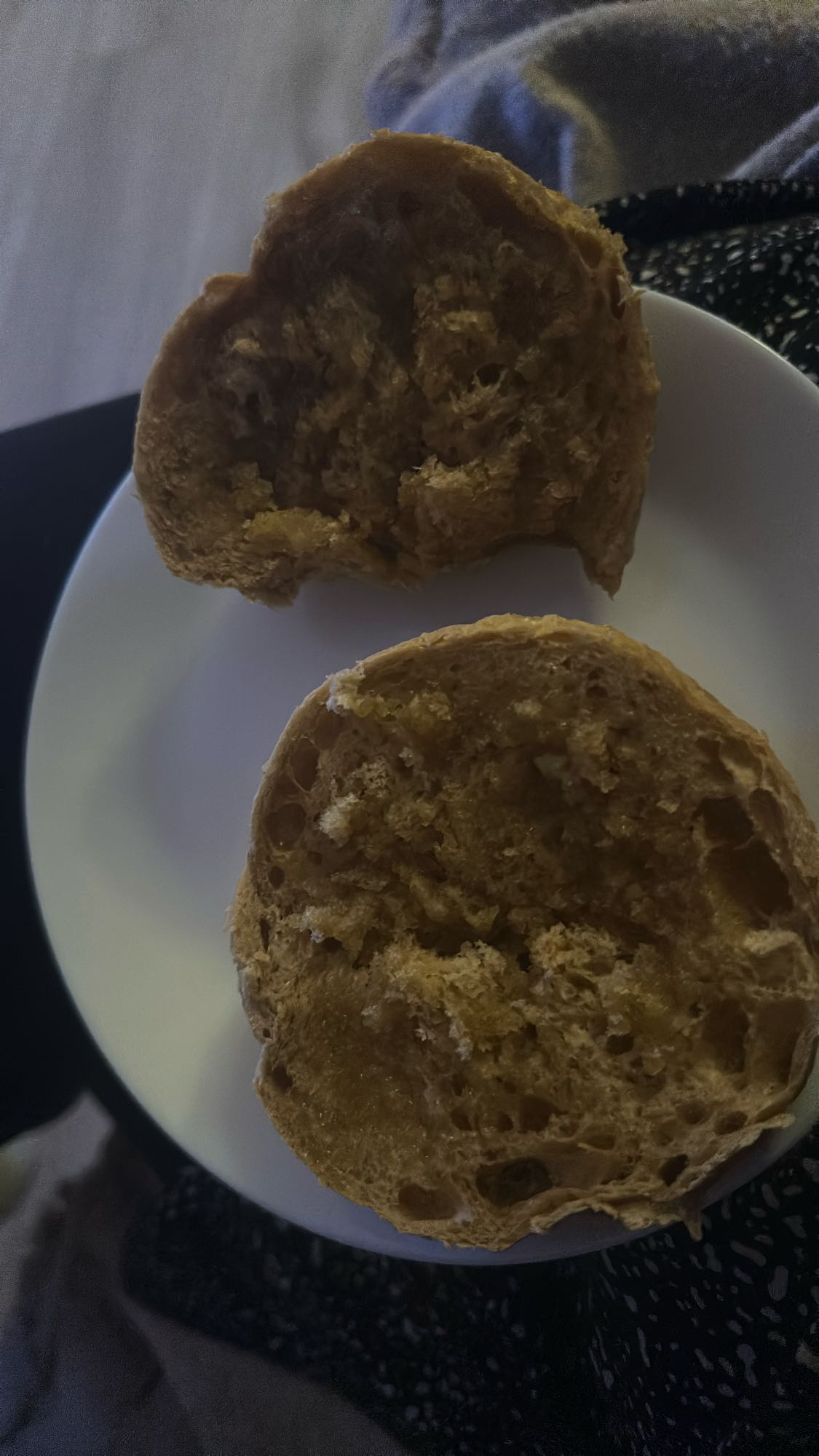 bułka pełnoziarnista