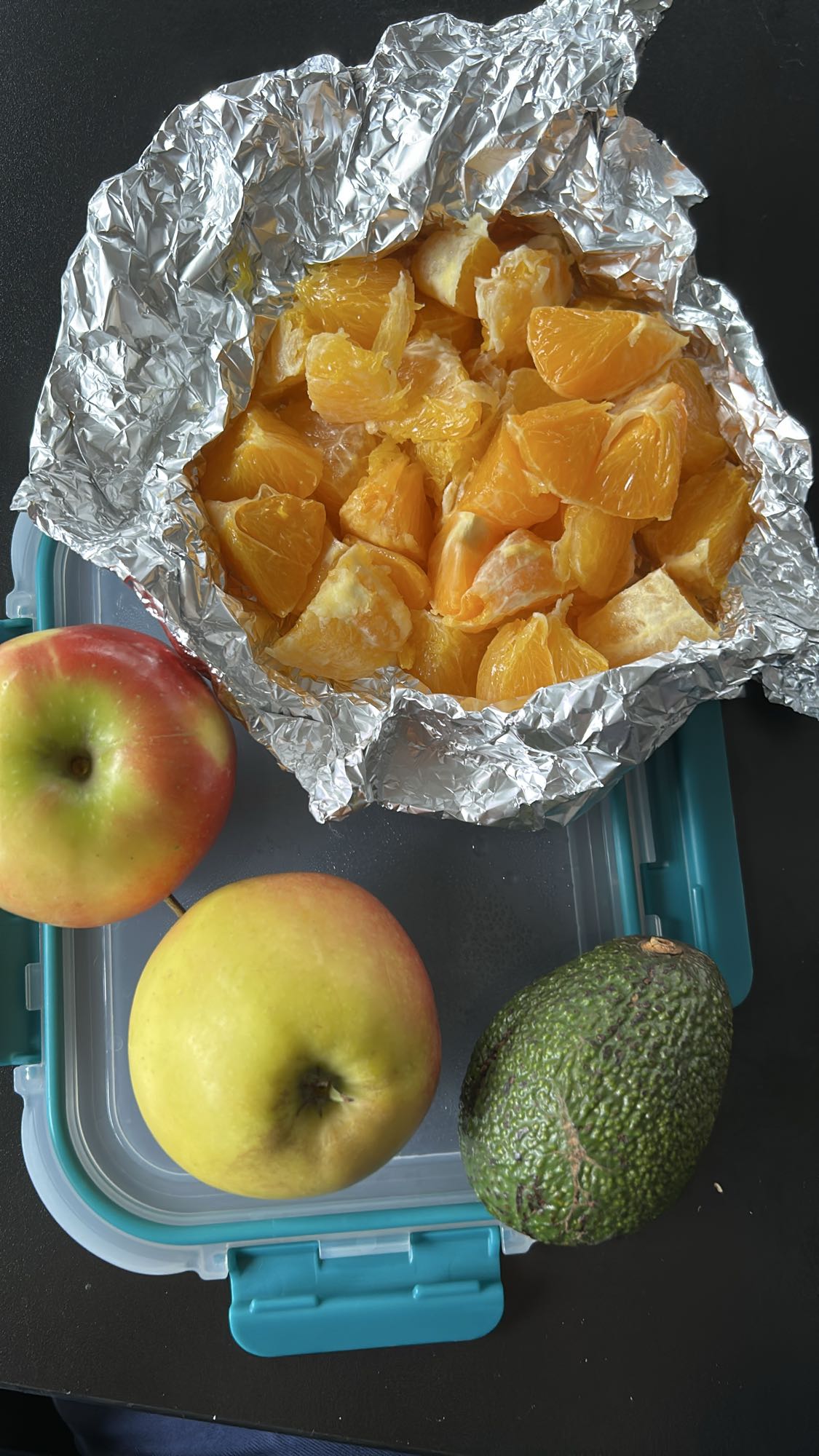 Frutas frescas y aguacate