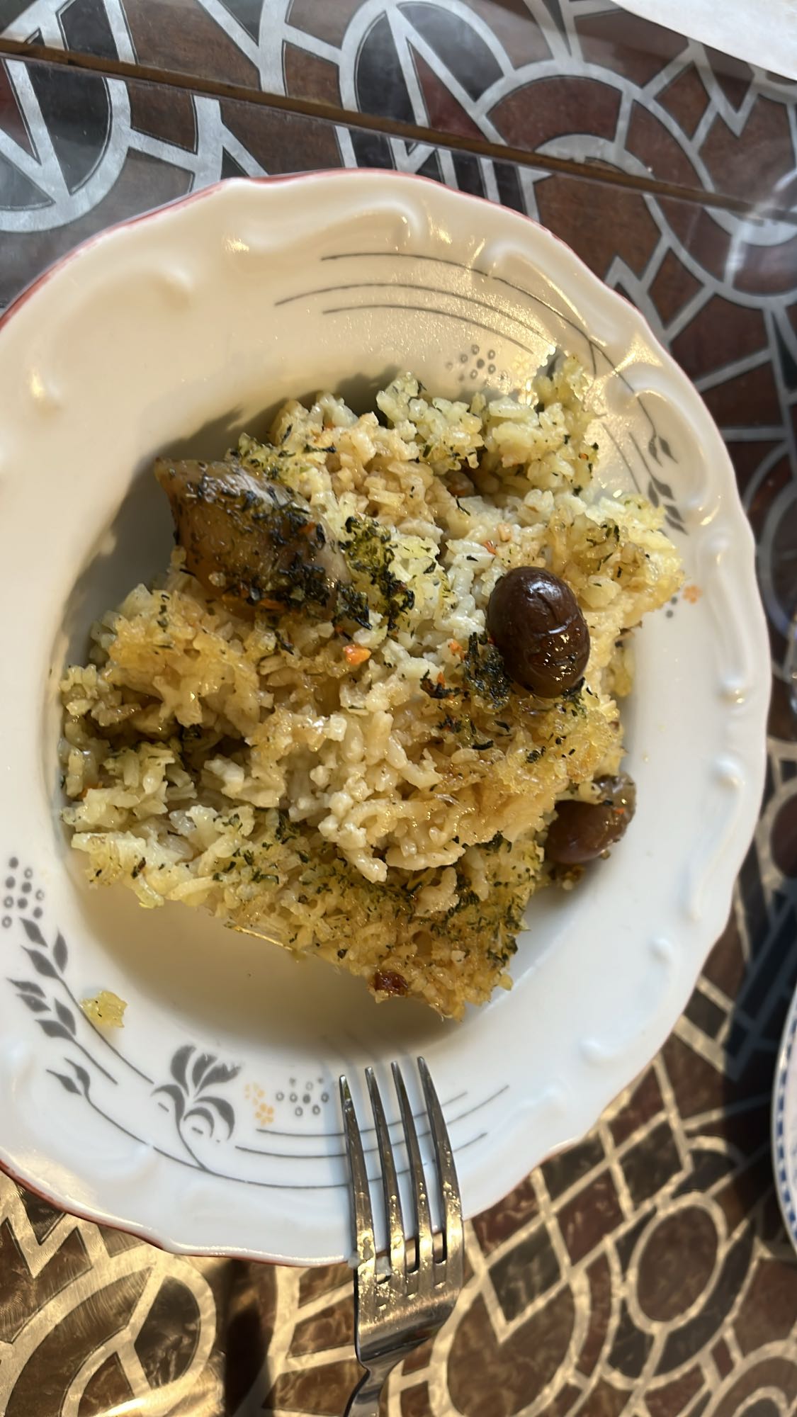 Ориз с маслини и подправки