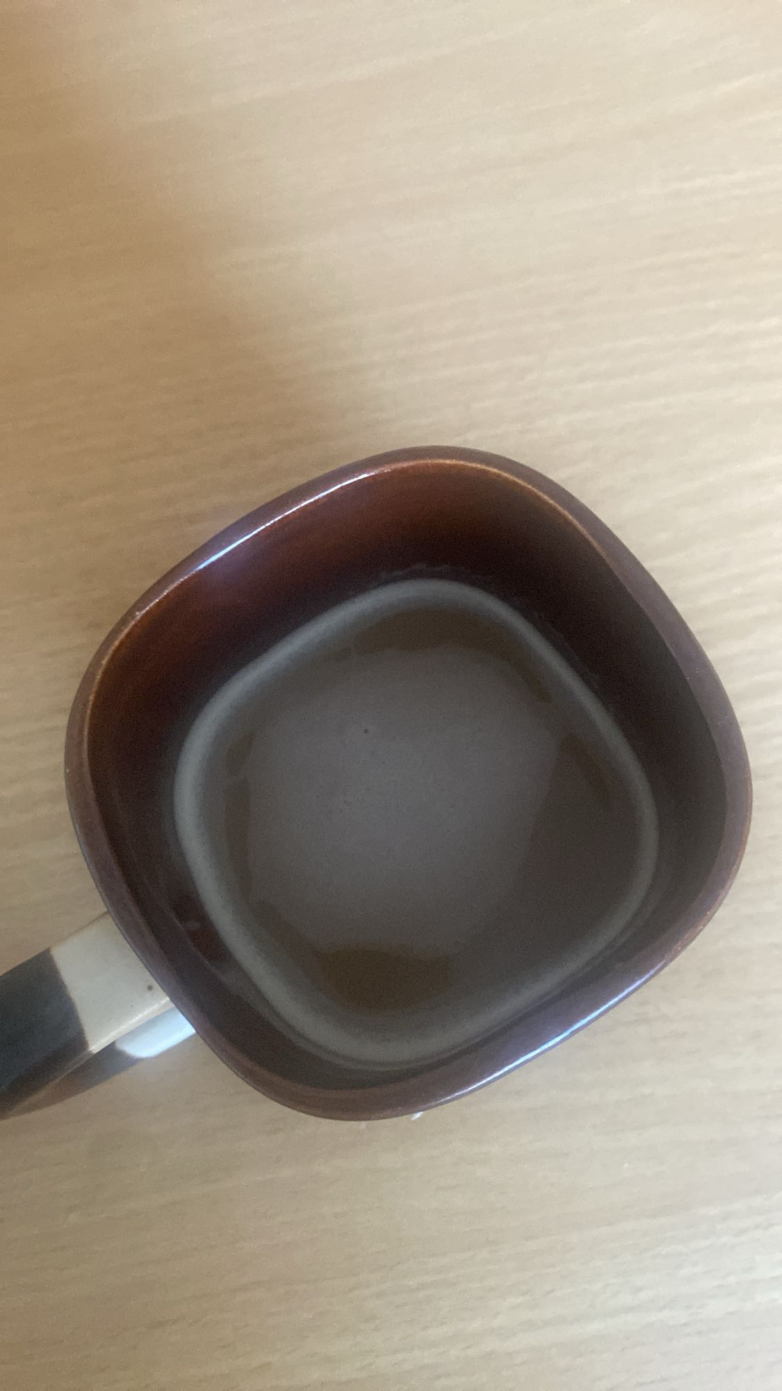 filiżanka czarnej kawy