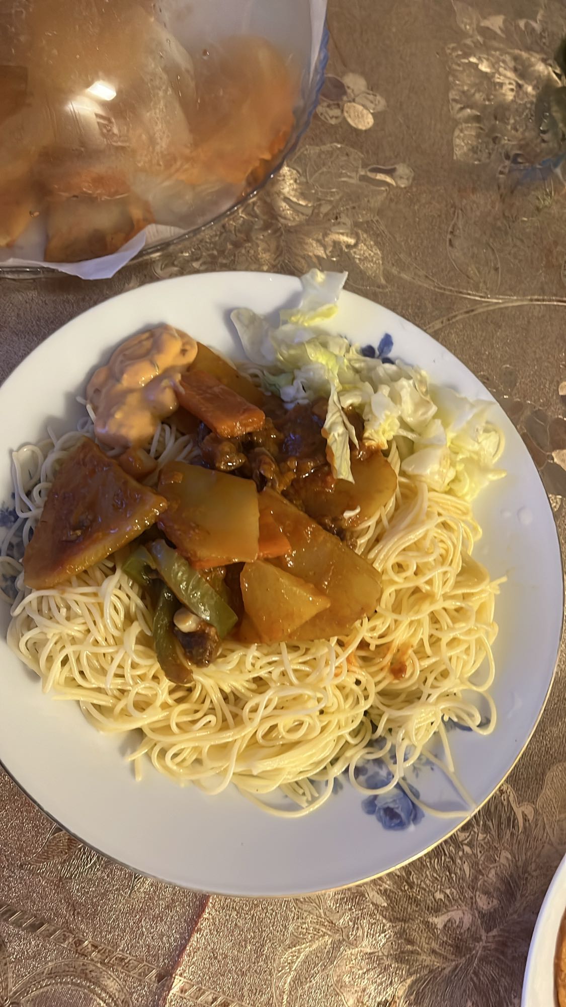 Veggie noodle plate