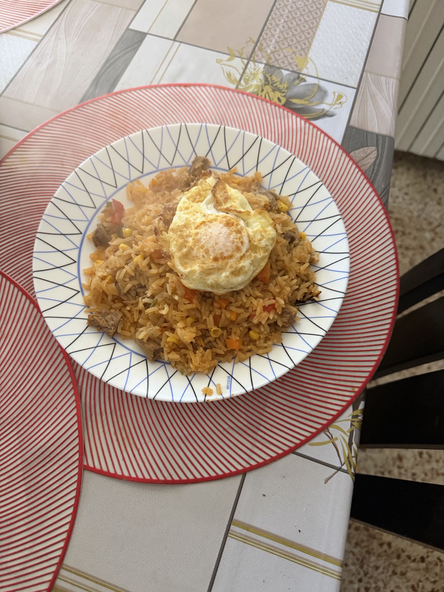 arroz frito con huevo