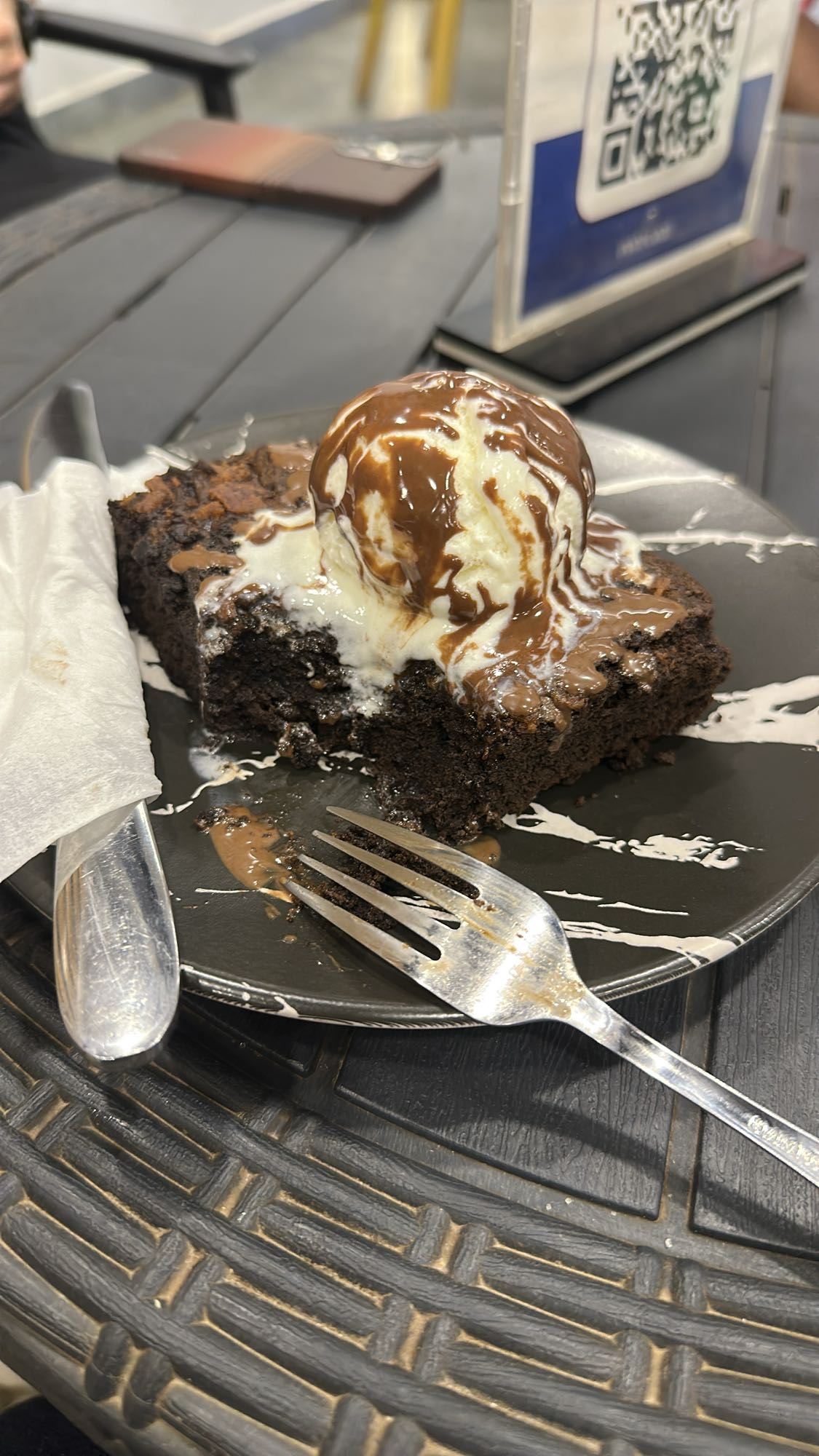 Brownie with ice cream