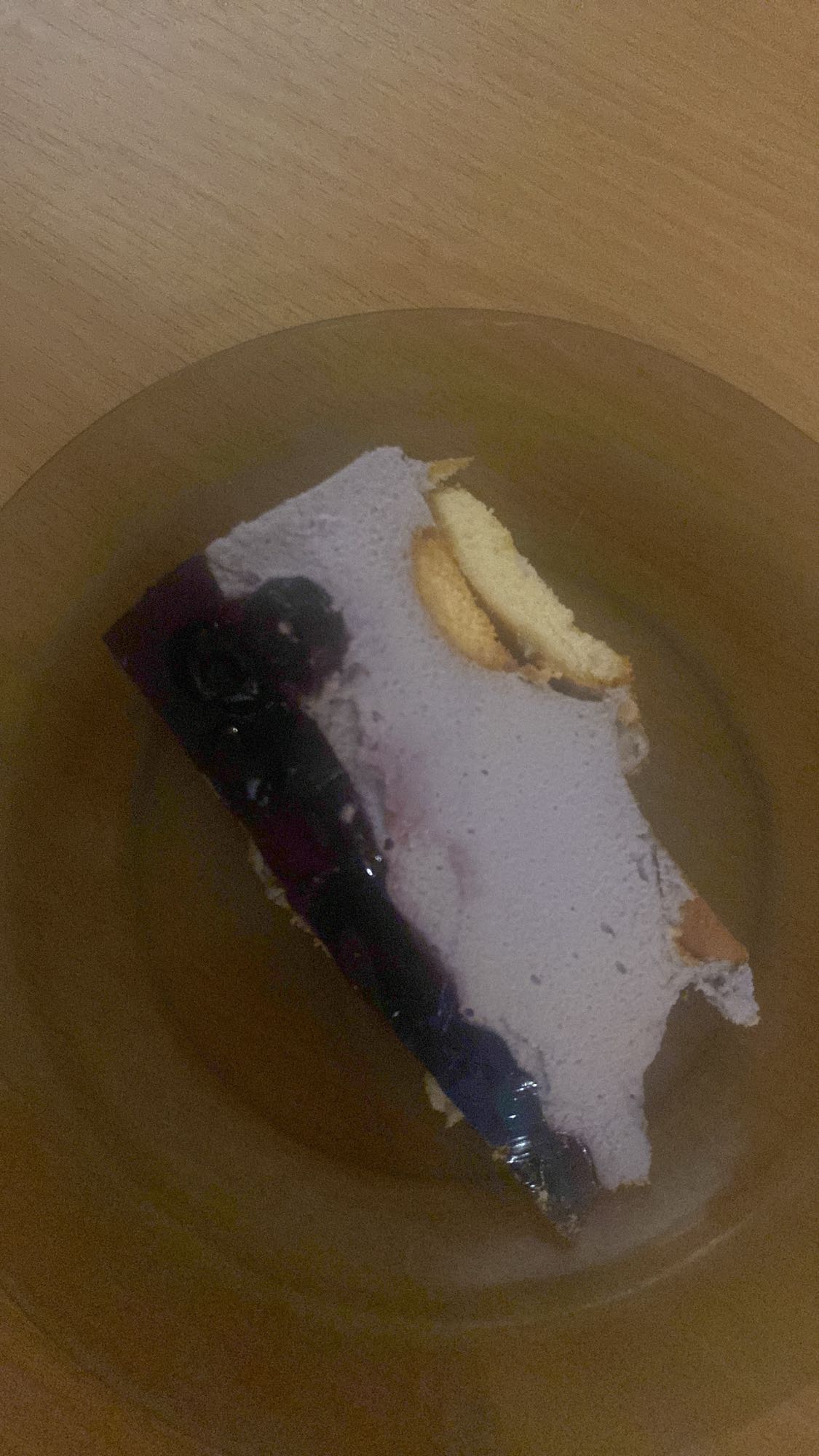 Sernik na zimno z jagodami