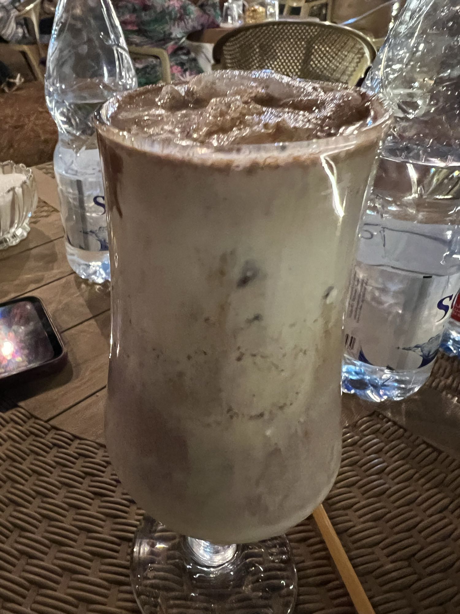 Iced Coffee with Milk, Oreo and Chocolate