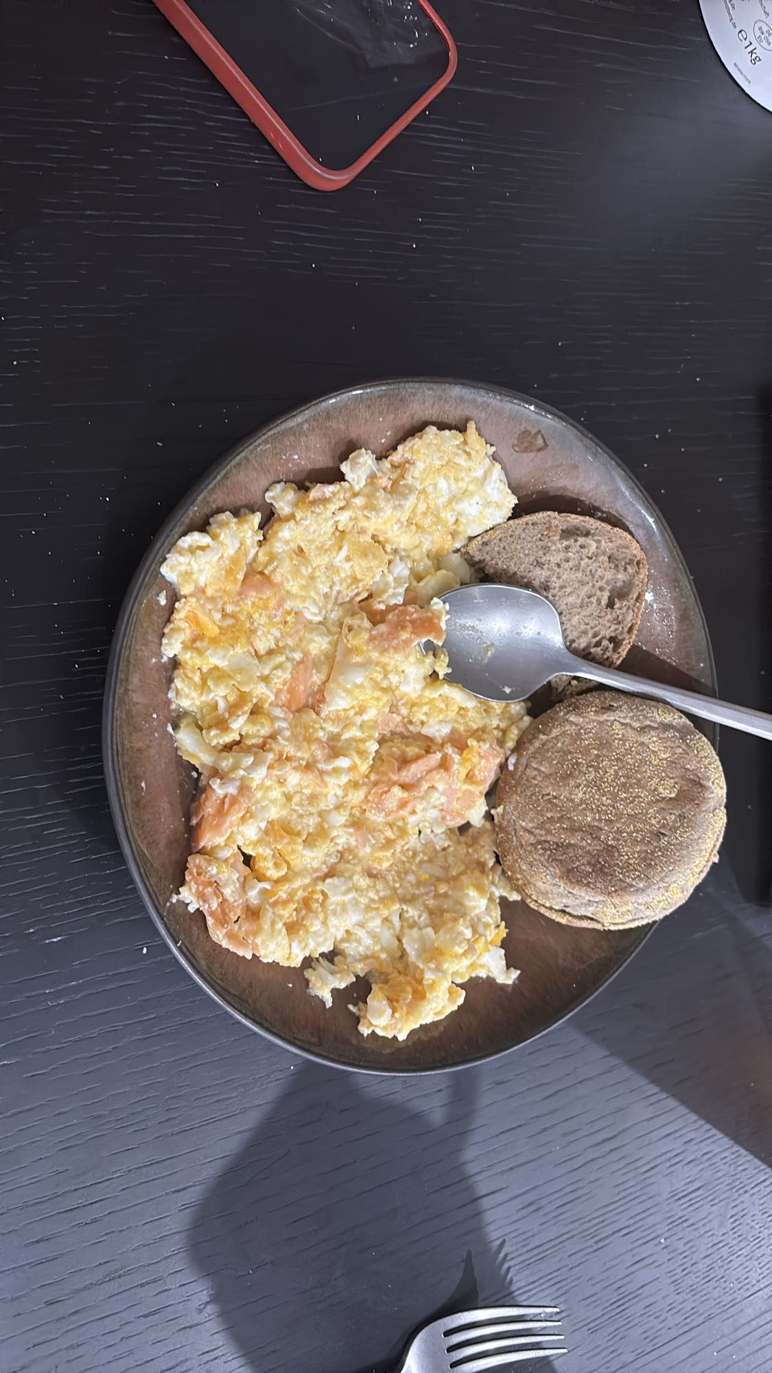 œufs brouillés au saumon