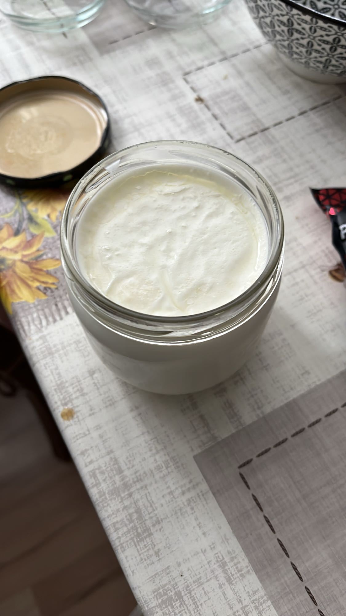 Домашно кисело мляко