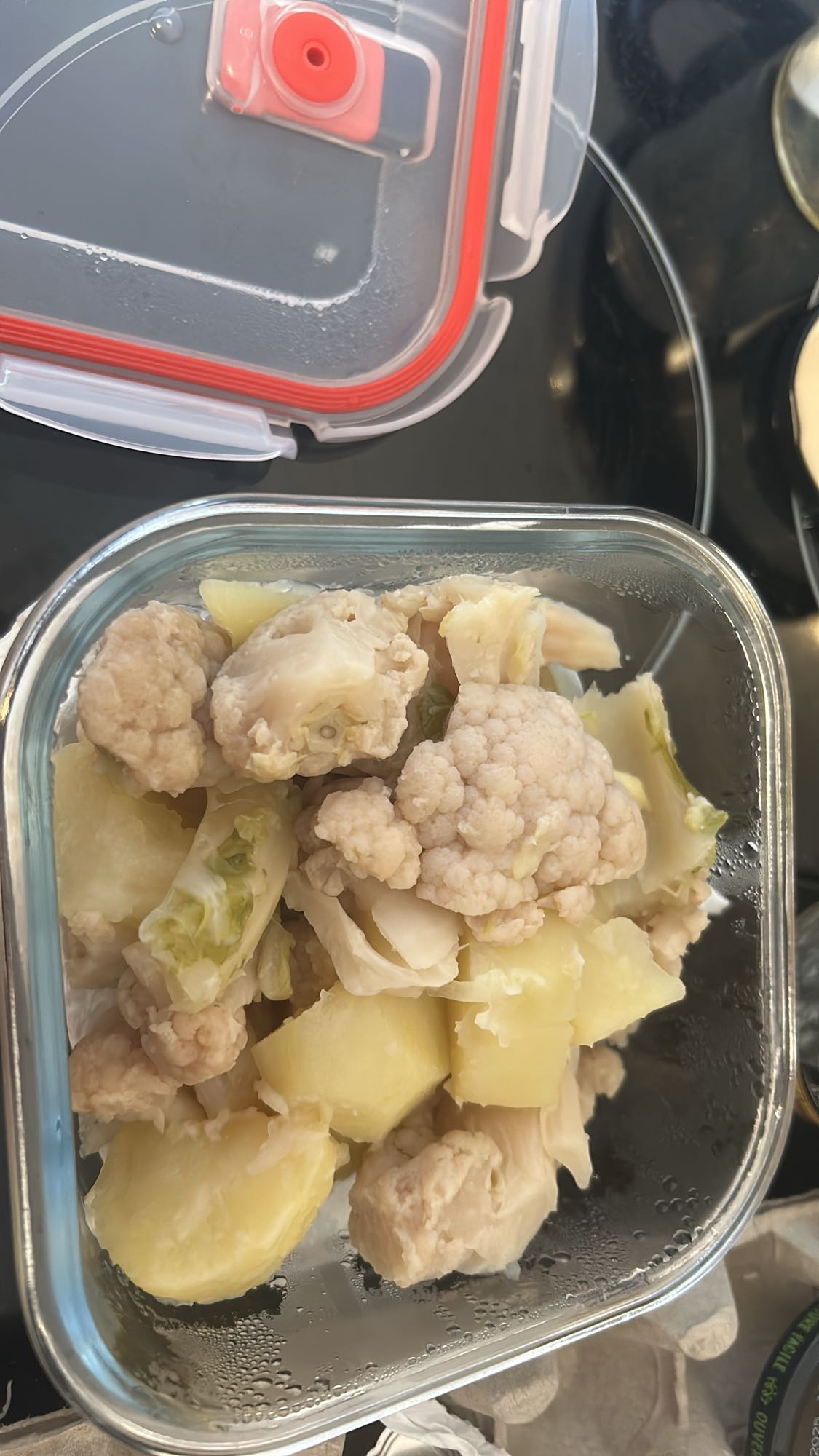 Pommes de terre et chou-fleur