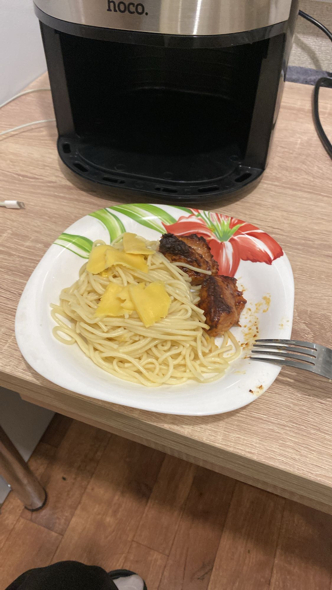 спагетти с курицей и сыром