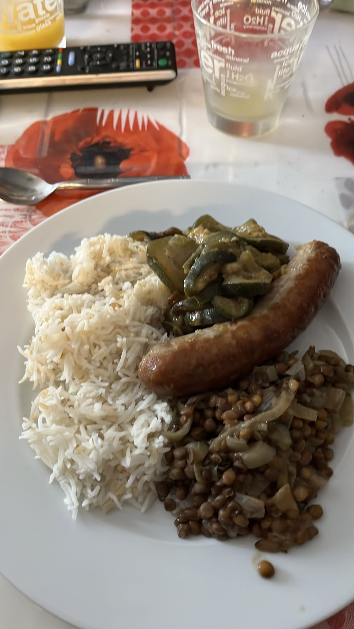 Saucisse, riz, lentilles